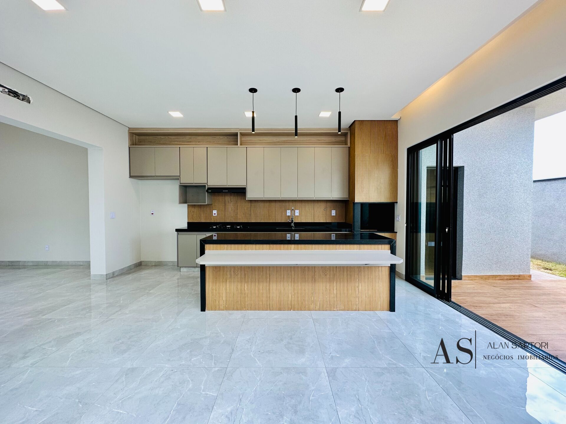 Casa de Condomínio com 3 quartos à venda, 150m² — foto 12 de 32