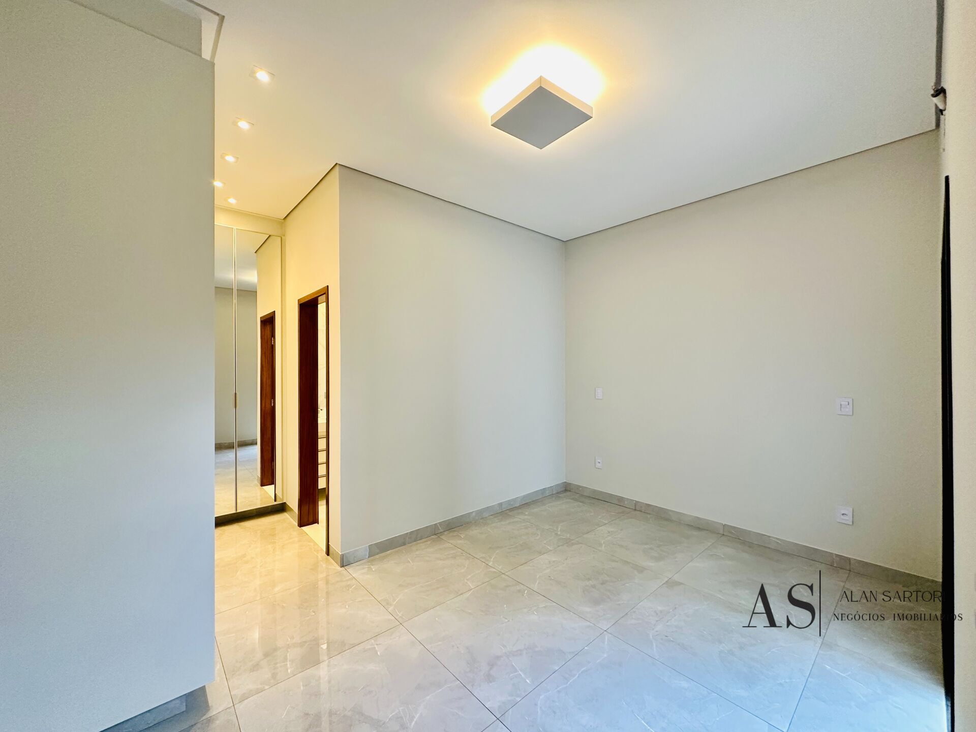 Casa de Condomínio com 3 quartos à venda, 150m² — foto 18 de 32