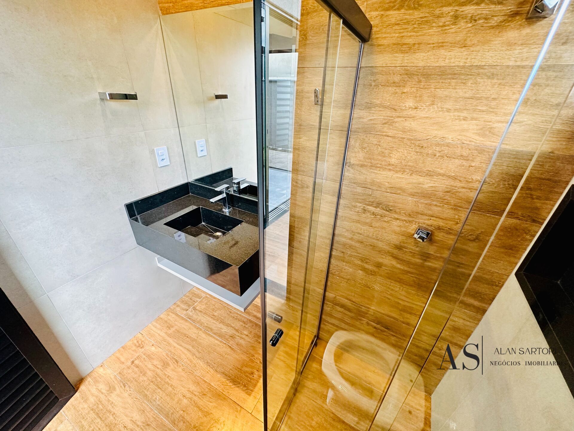 Casa de Condomínio com 3 quartos à venda, 150m² — foto 15 de 32