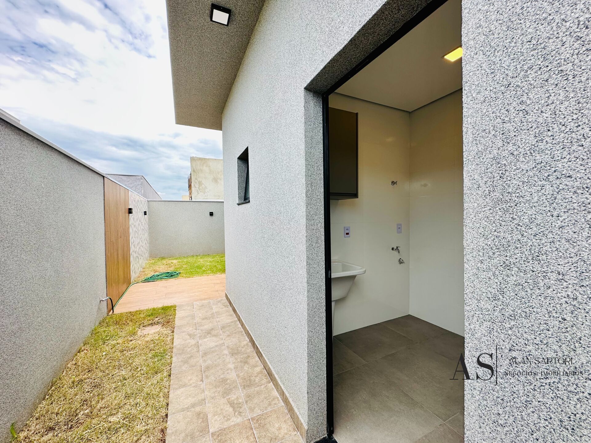 Casa de Condomínio com 3 quartos à venda, 150m² — foto 31 de 32