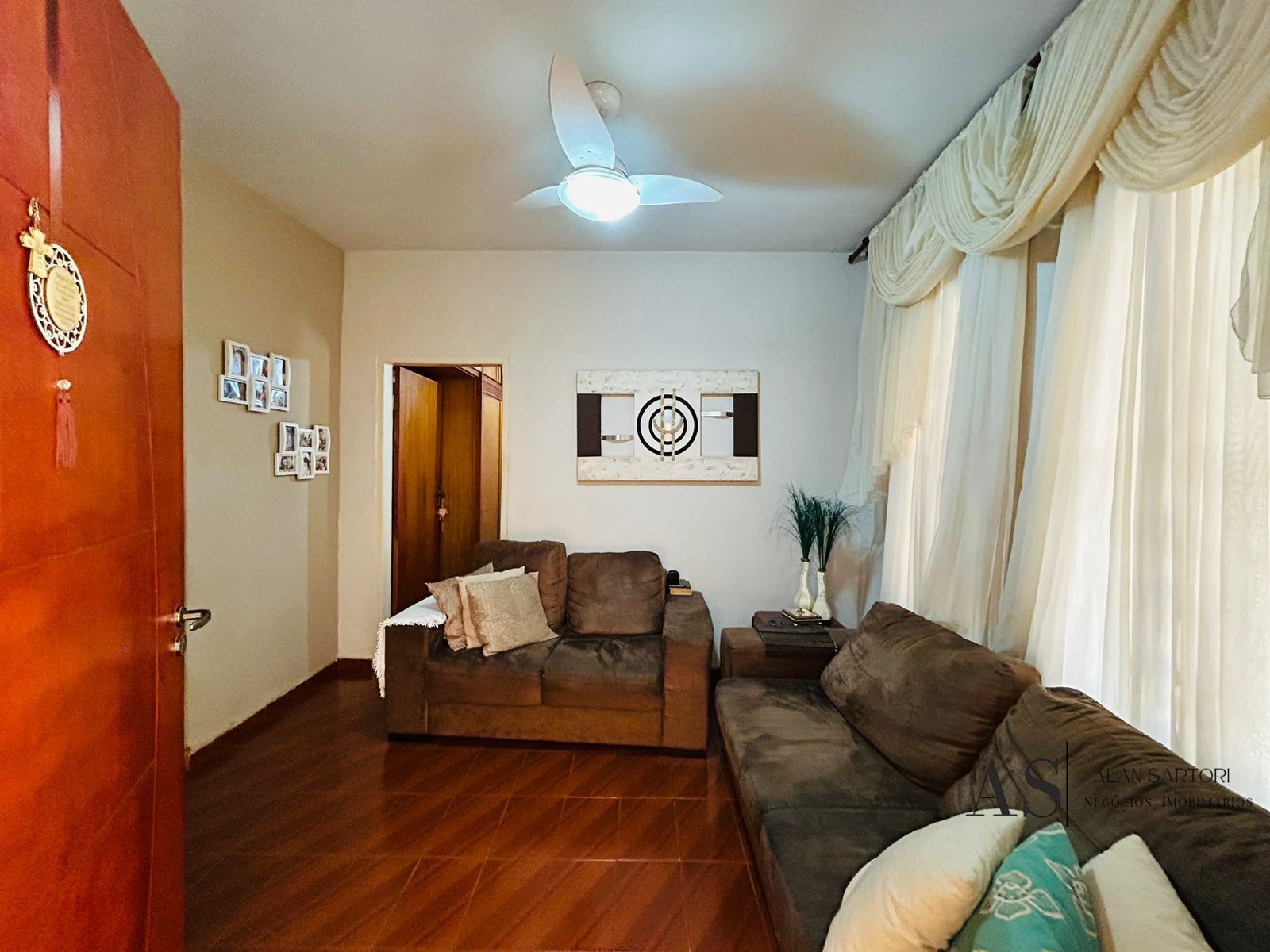 Casa com 3 quartos à venda, 275m² — foto 6 de 23