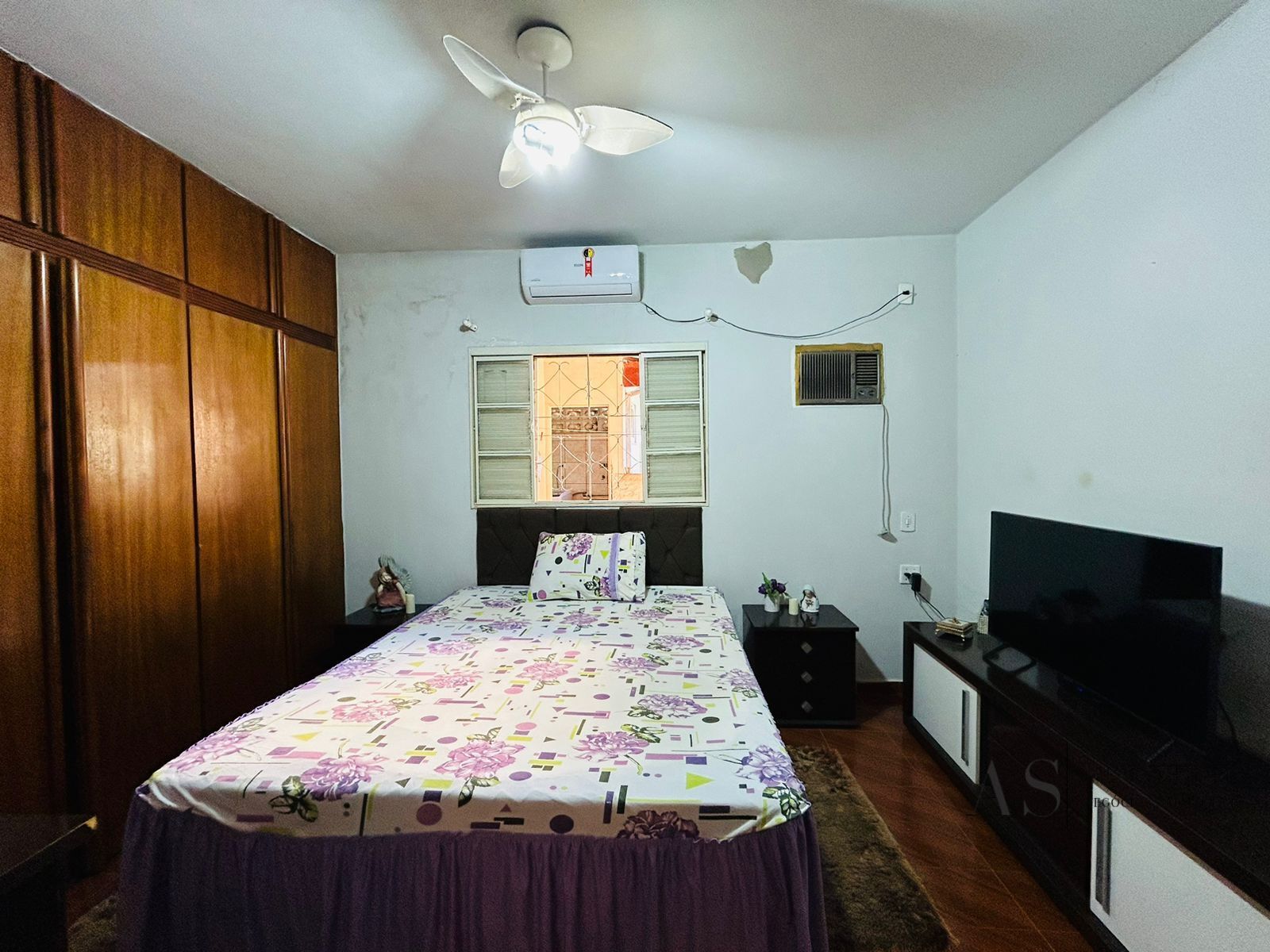 Casa com 3 quartos à venda, 275m² — foto 10 de 23