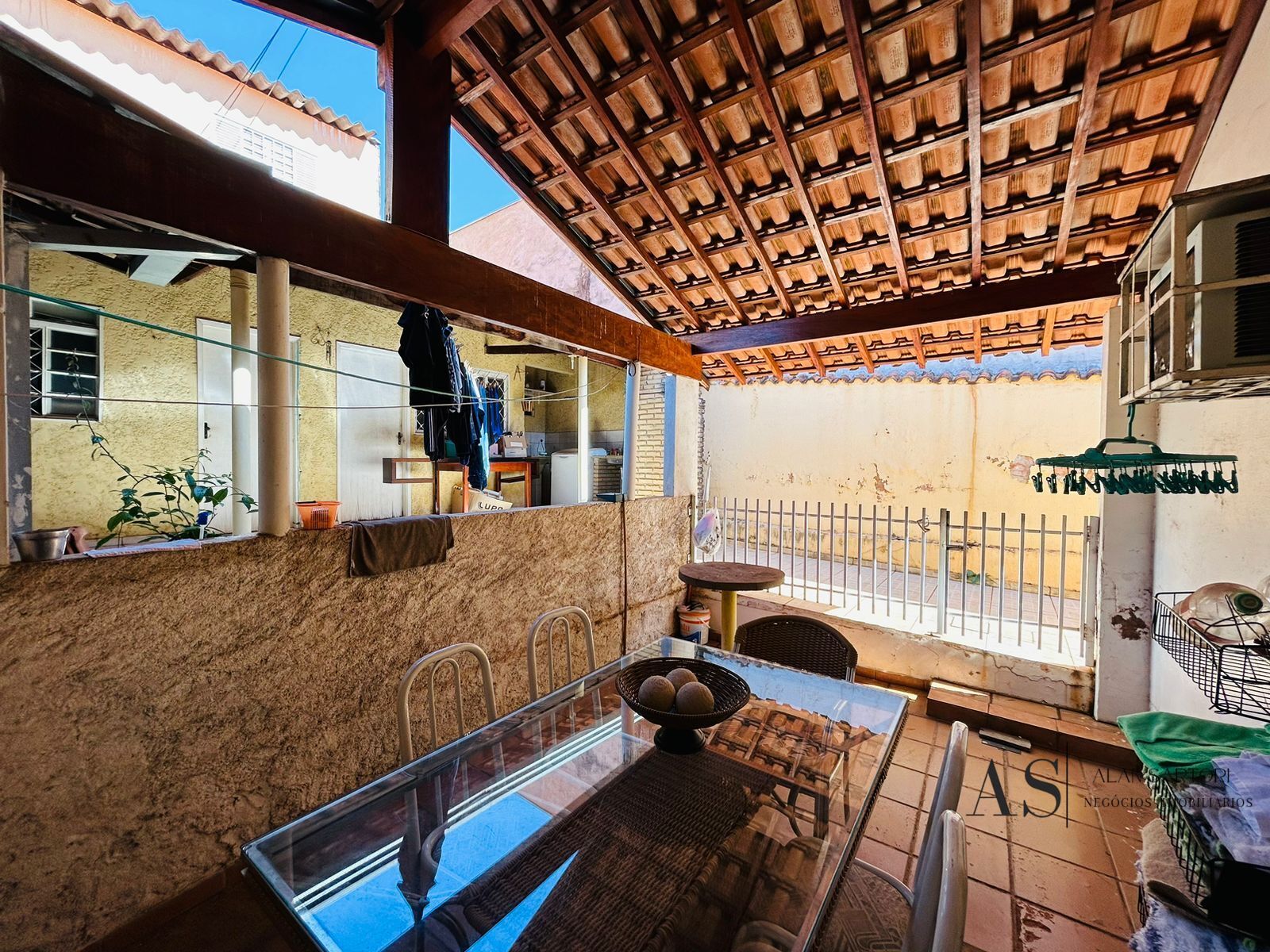 Casa com 3 quartos à venda, 275m² — foto 22 de 23