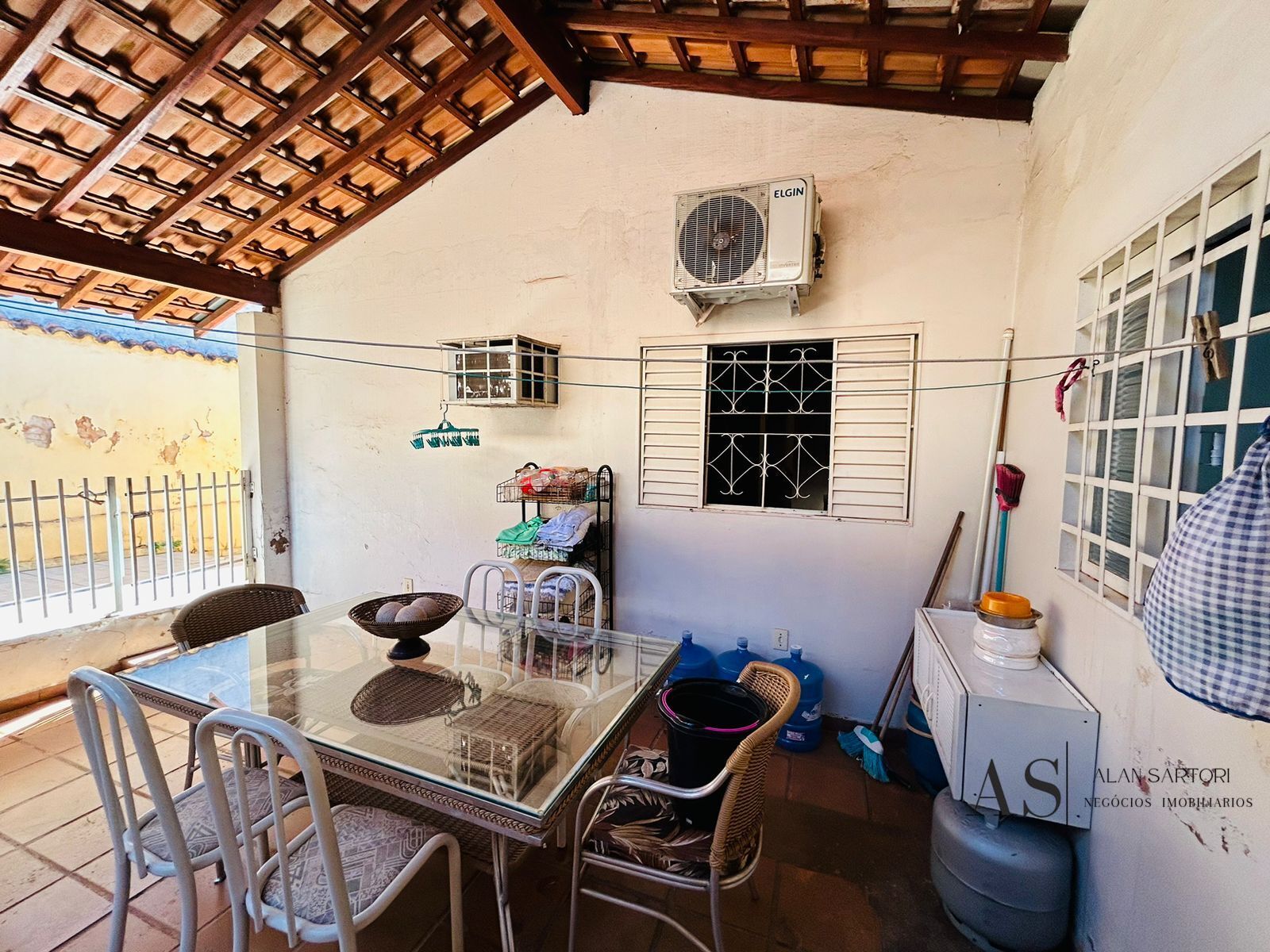 Casa com 3 quartos à venda, 275m² — foto 21 de 23