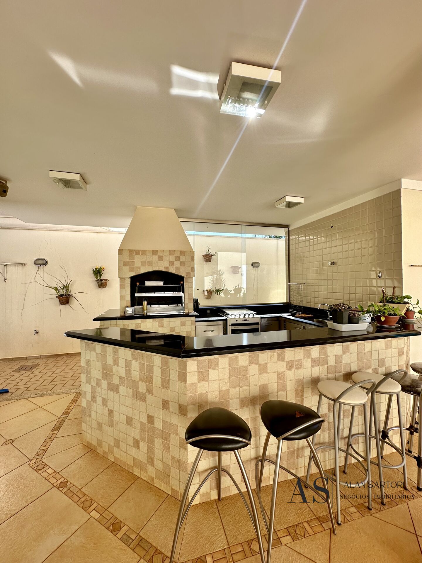 Casa de Condomínio com 4 quartos à venda, 400m² — foto 9 de 36