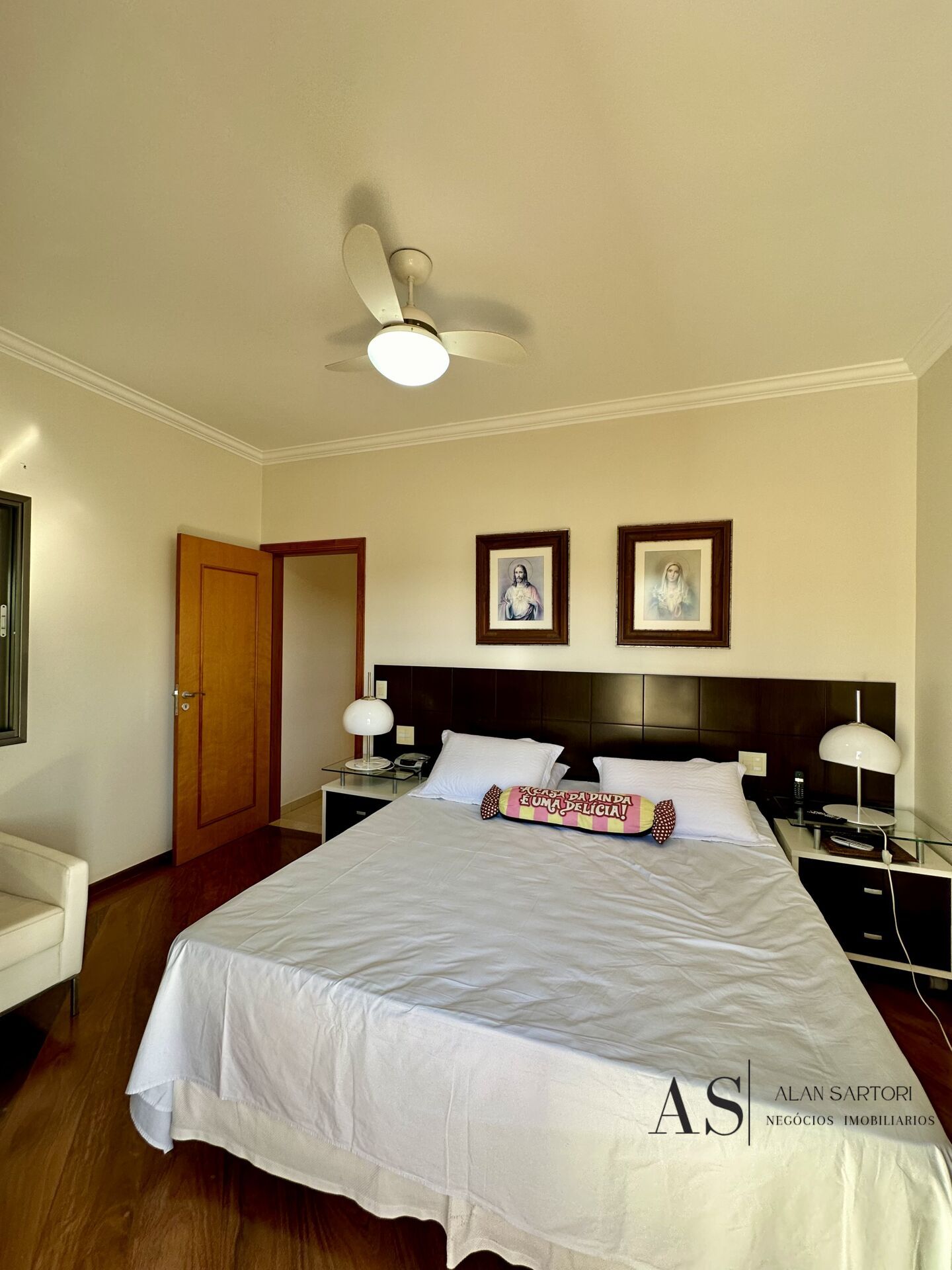 Casa de Condomínio com 4 quartos à venda, 400m² — foto 31 de 36