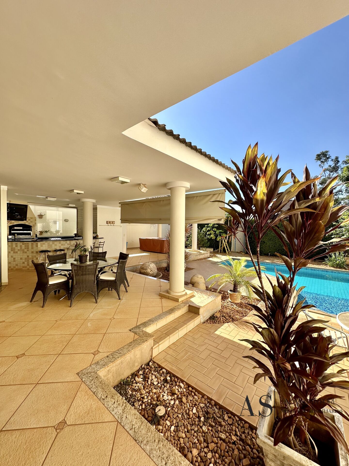 Casa de Condomínio com 4 quartos à venda, 400m² — foto 12 de 36