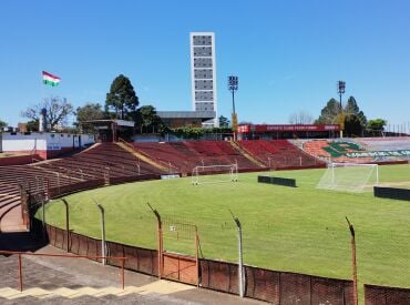 Vermelhão da Serra: a história do estádio que virou símbolo do futebol de Passo Fundo