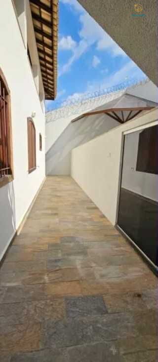 Casa, 3 quartos, 273 m² - Foto 24