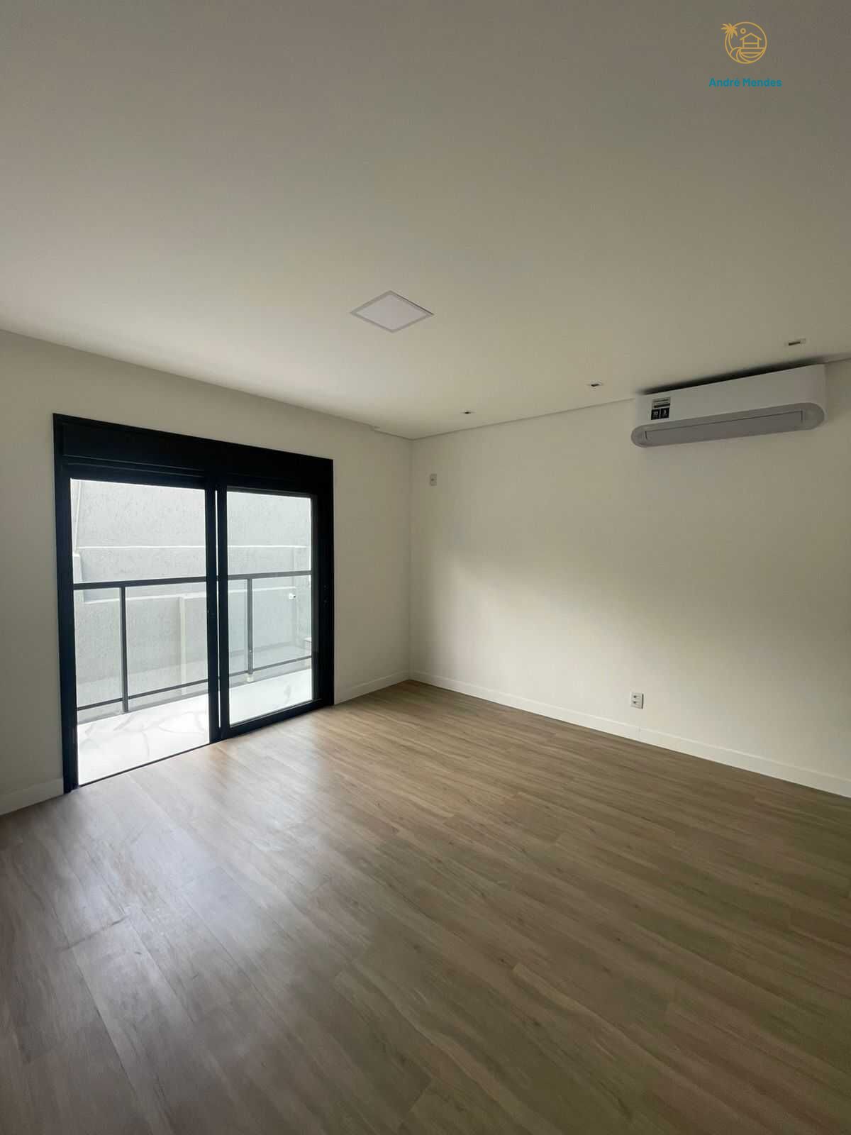 Casa, 4 quartos, 266 m² - Foto 13