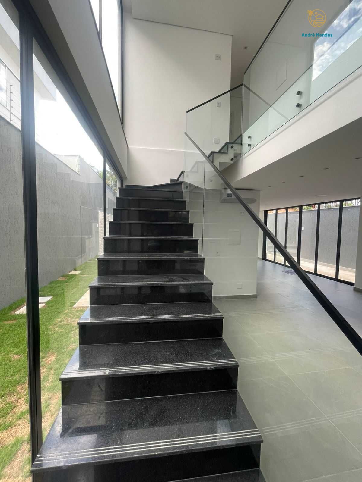 Casa, 4 quartos, 266 m² - Foto 11