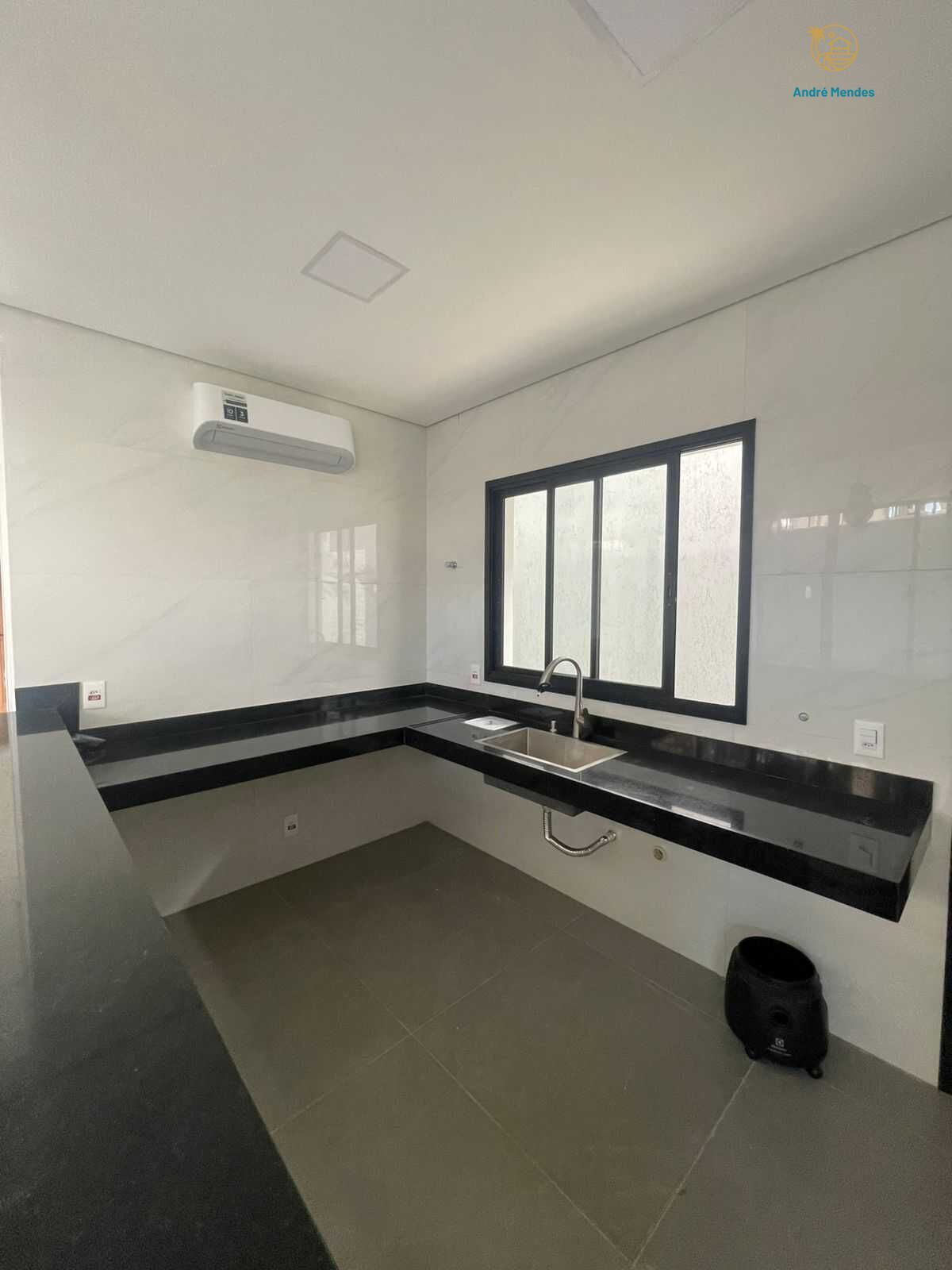Casa, 4 quartos, 266 m² - Foto 17