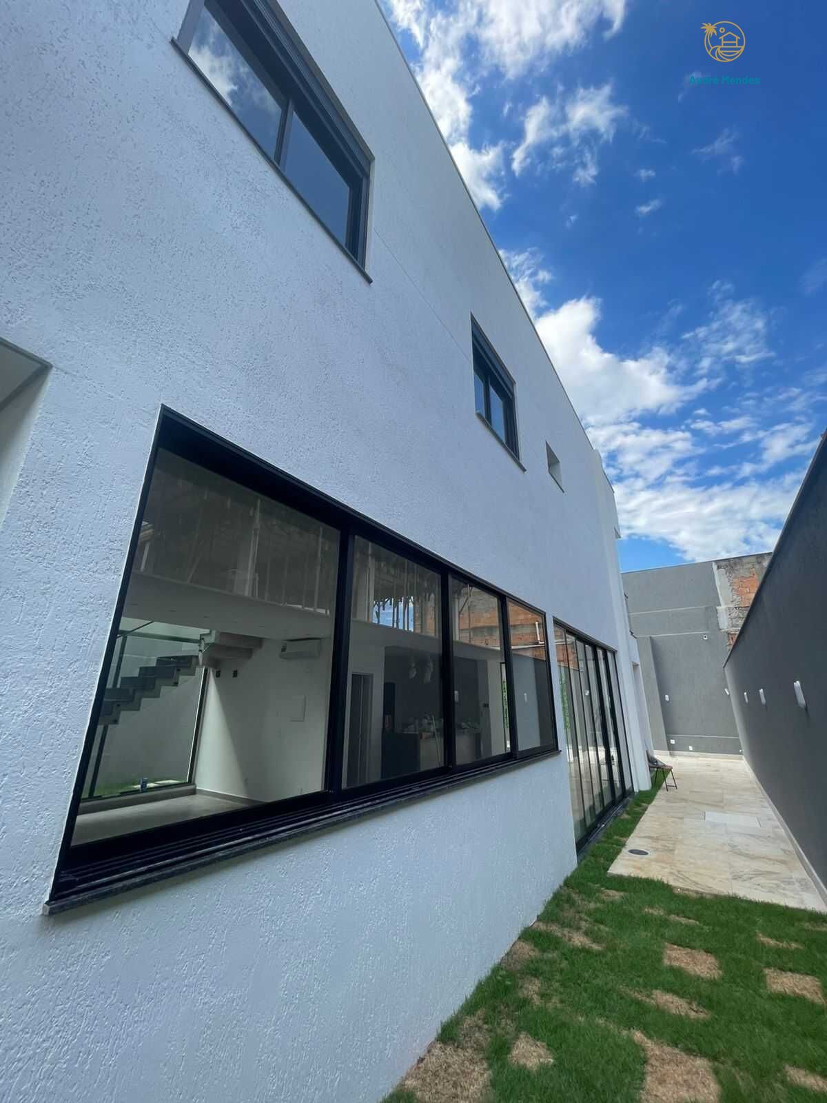Casa, 4 quartos, 266 m² - Foto 29