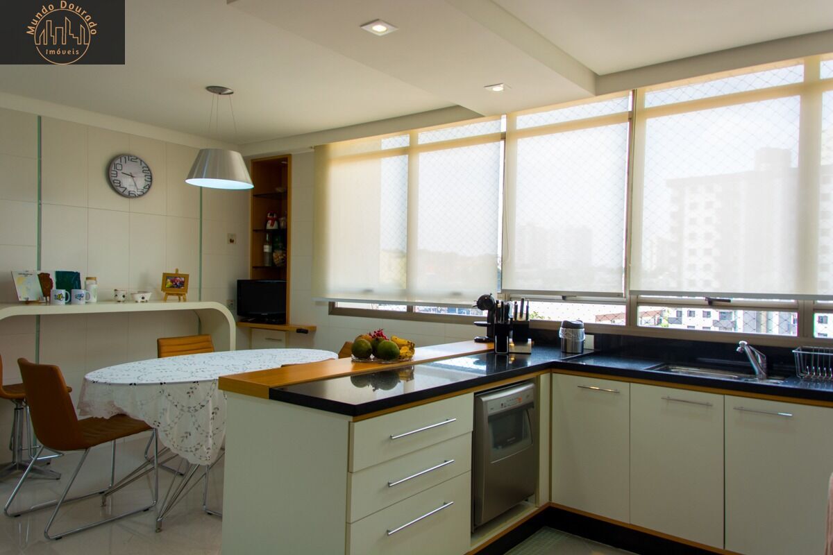 Apartamento, 3 quartos, 248 m² - Foto 5