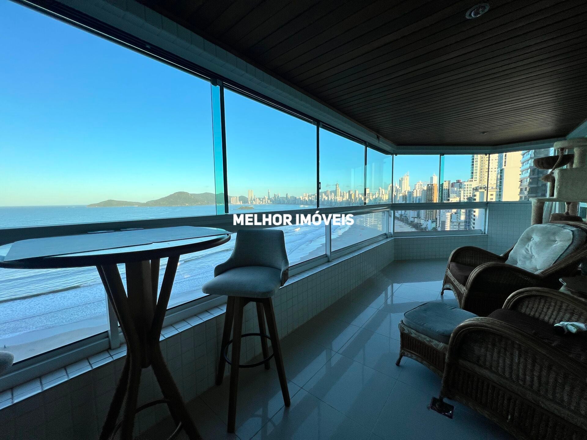 Apartamento, 3 quartos, 152 m² - Foto 1