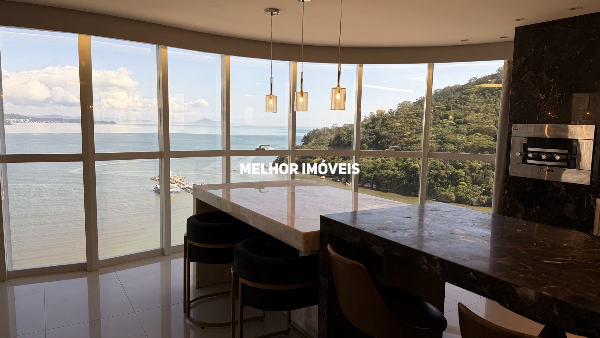 Apartamento, 4 quartos, 237 m² - Foto 1