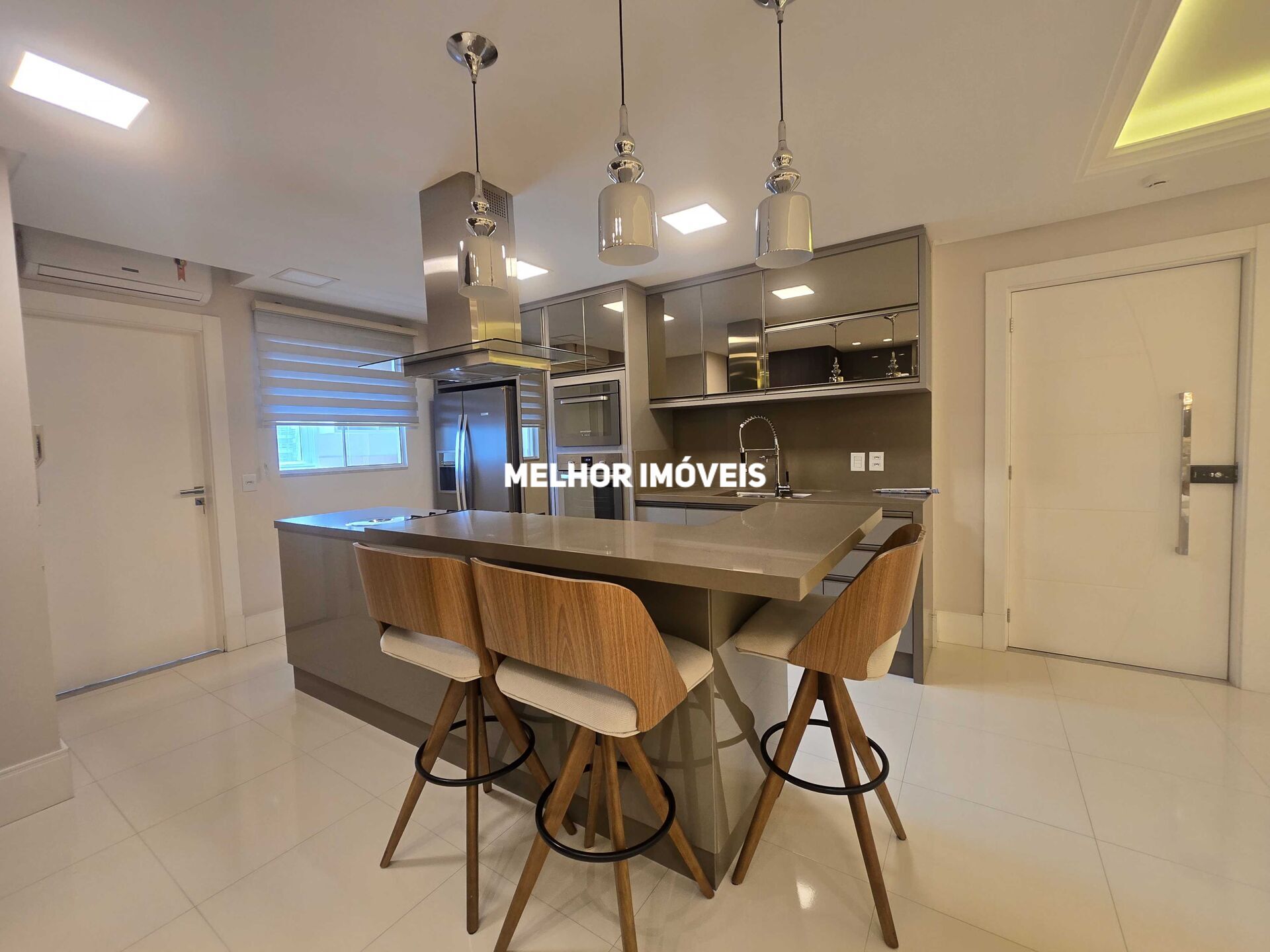 Apartamento, 3 quartos, 135 m² - Foto 3