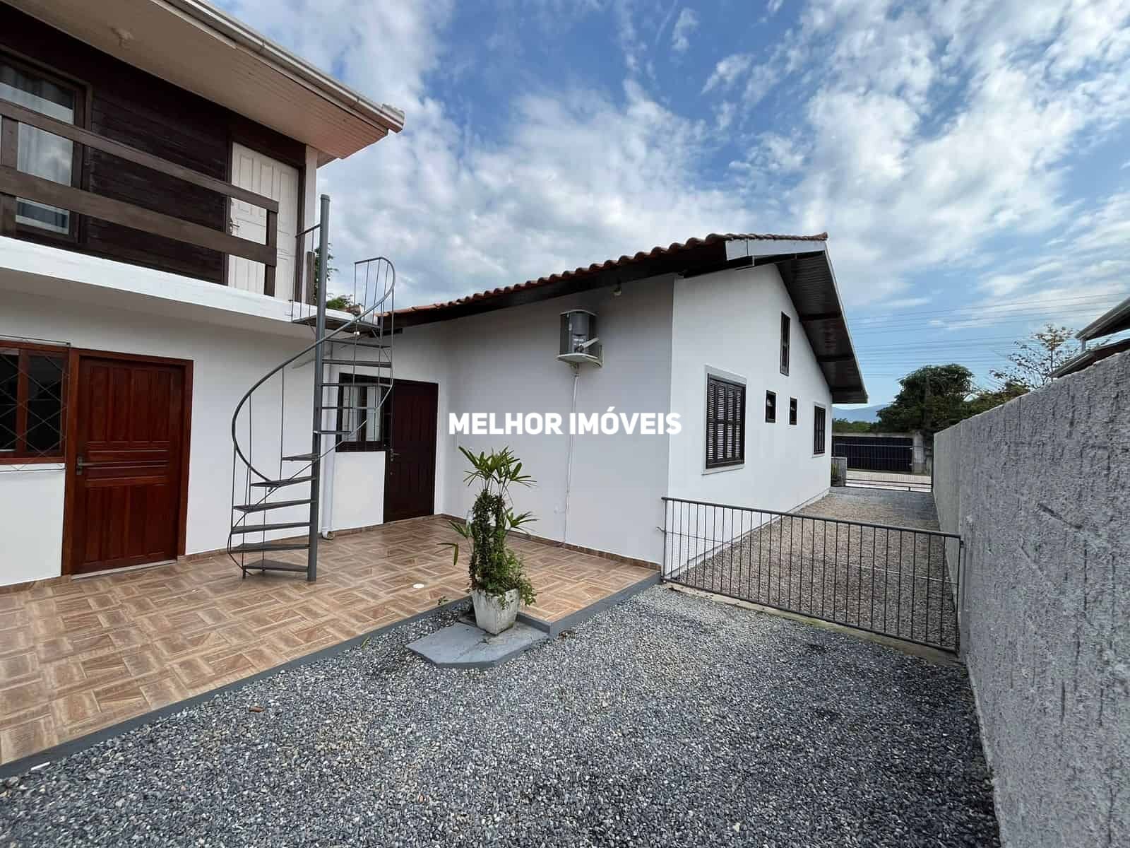 Casa, 4 quartos, 210 m² - Foto 1