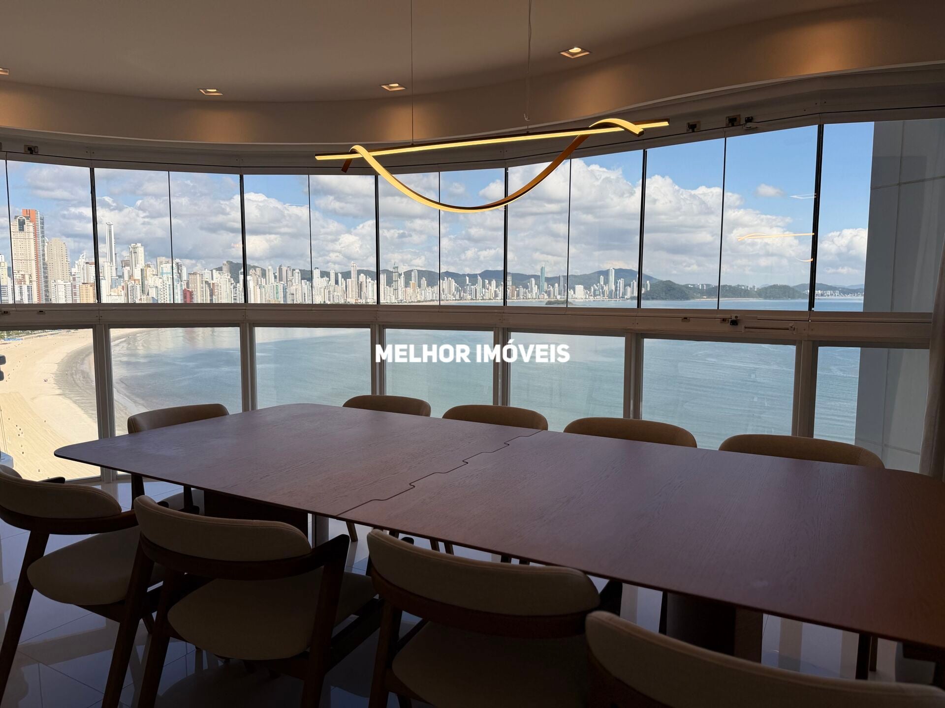 Apartamento, 4 quartos, 237 m² - Foto 2