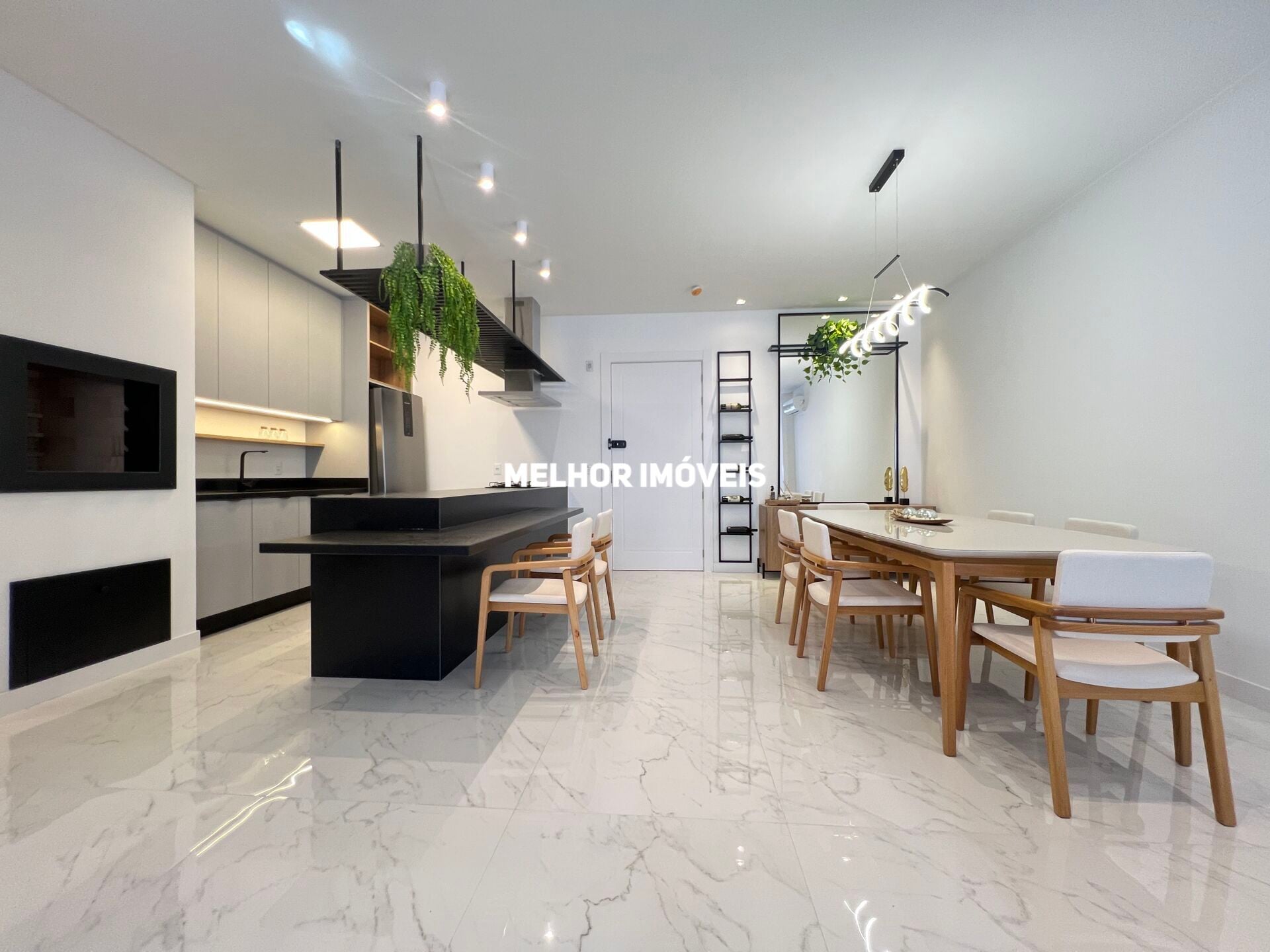 Apartamento, 3 quartos, 133 m² - Foto 2