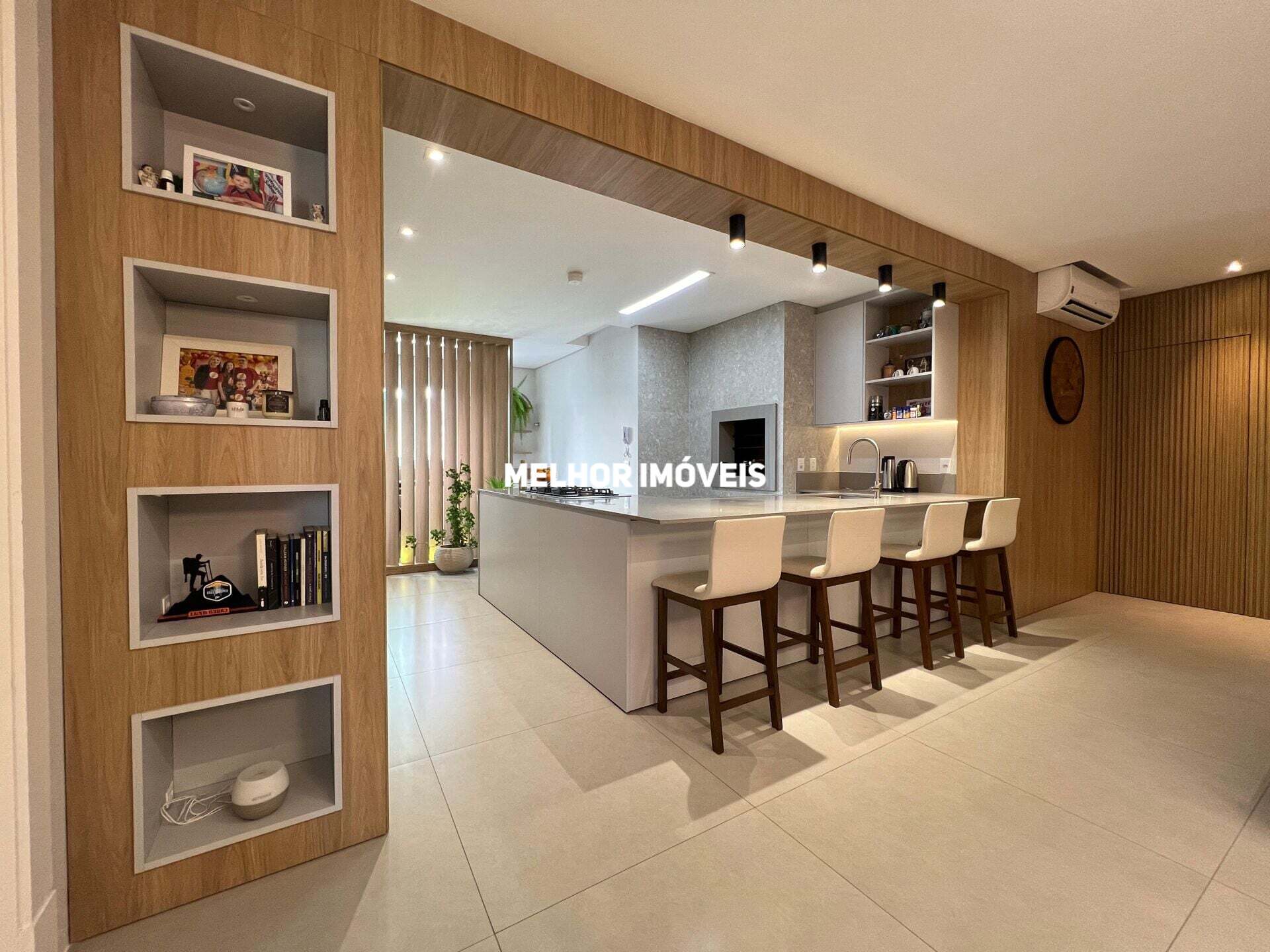 Apartamento, 3 quartos, 136 m² - Foto 2