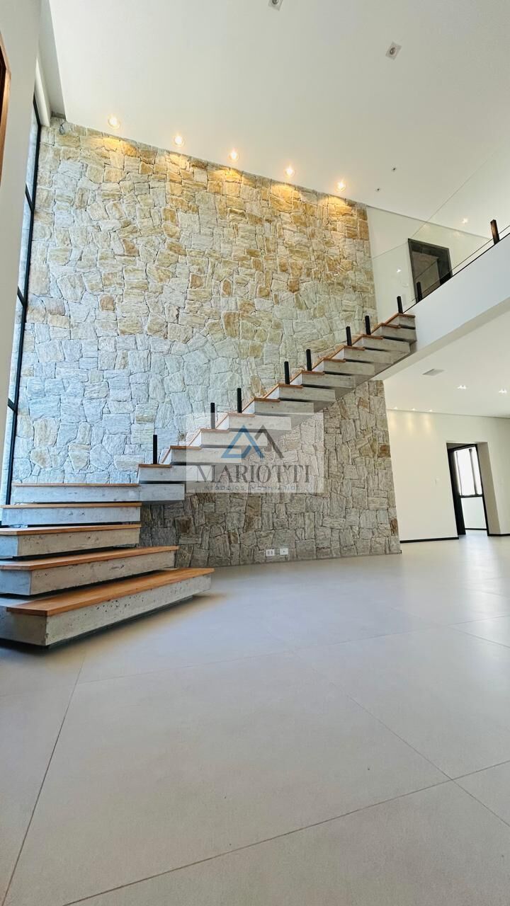 Casa, 4 quartos, 310 m² - Foto 3