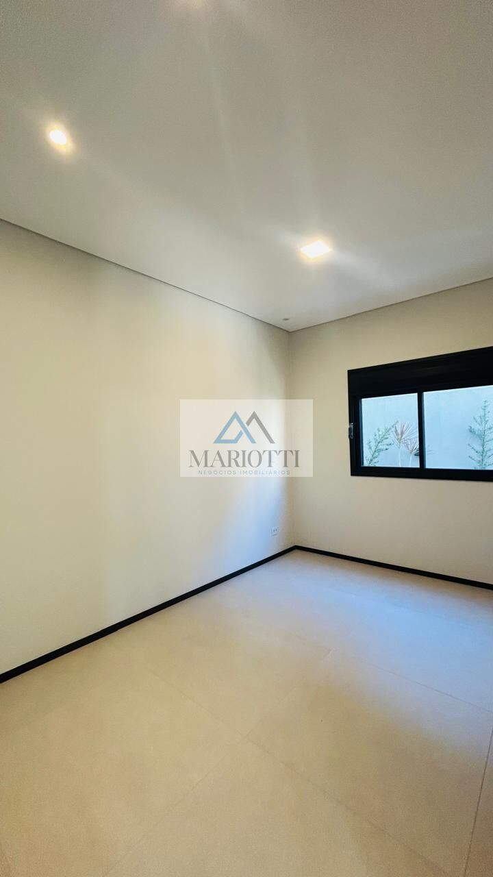 Casa, 4 quartos, 310 m² - Foto 32