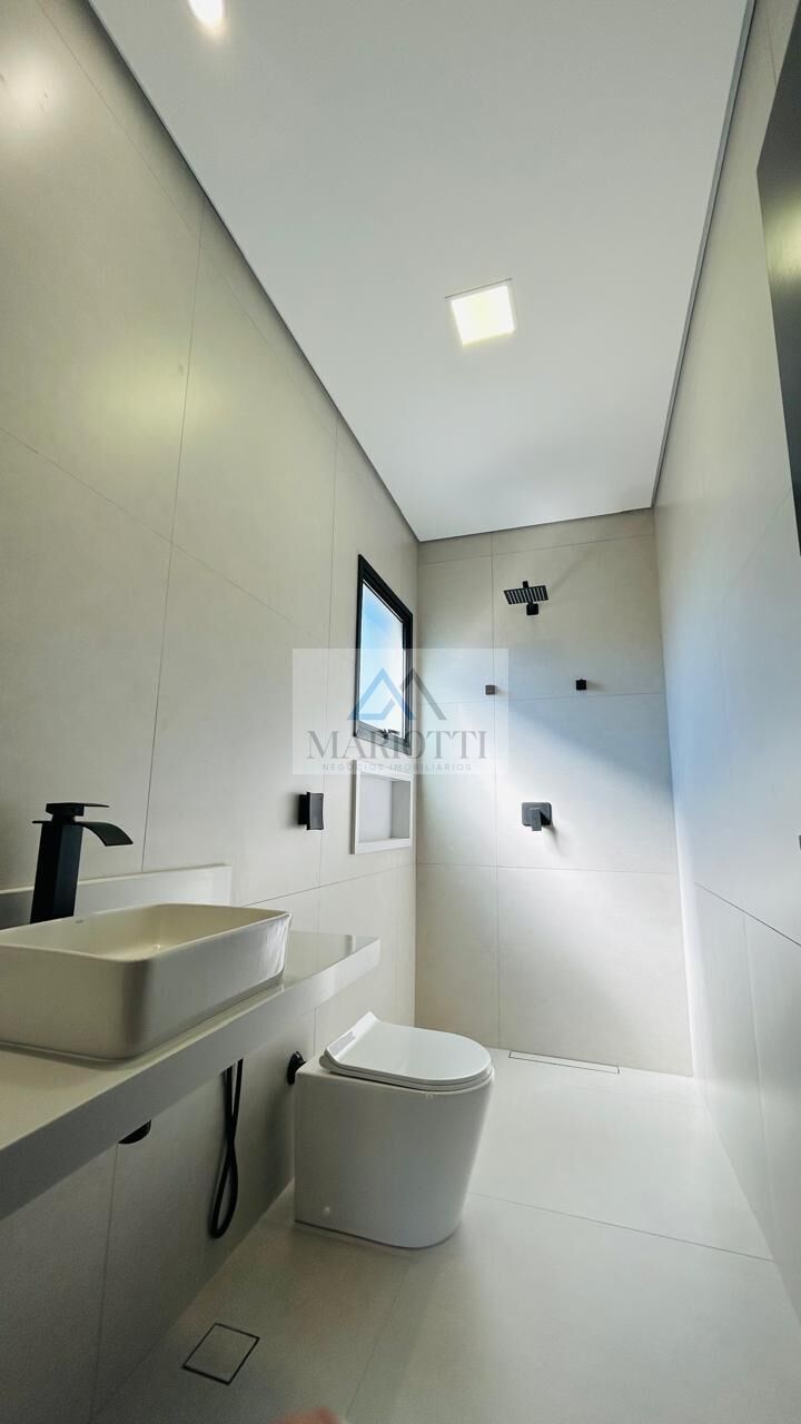 Casa, 4 quartos, 310 m² - Foto 31
