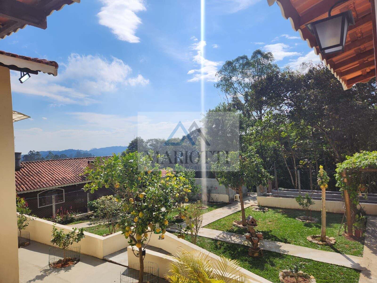 Sítio, 3 quartos, 1200 m² - Foto 1