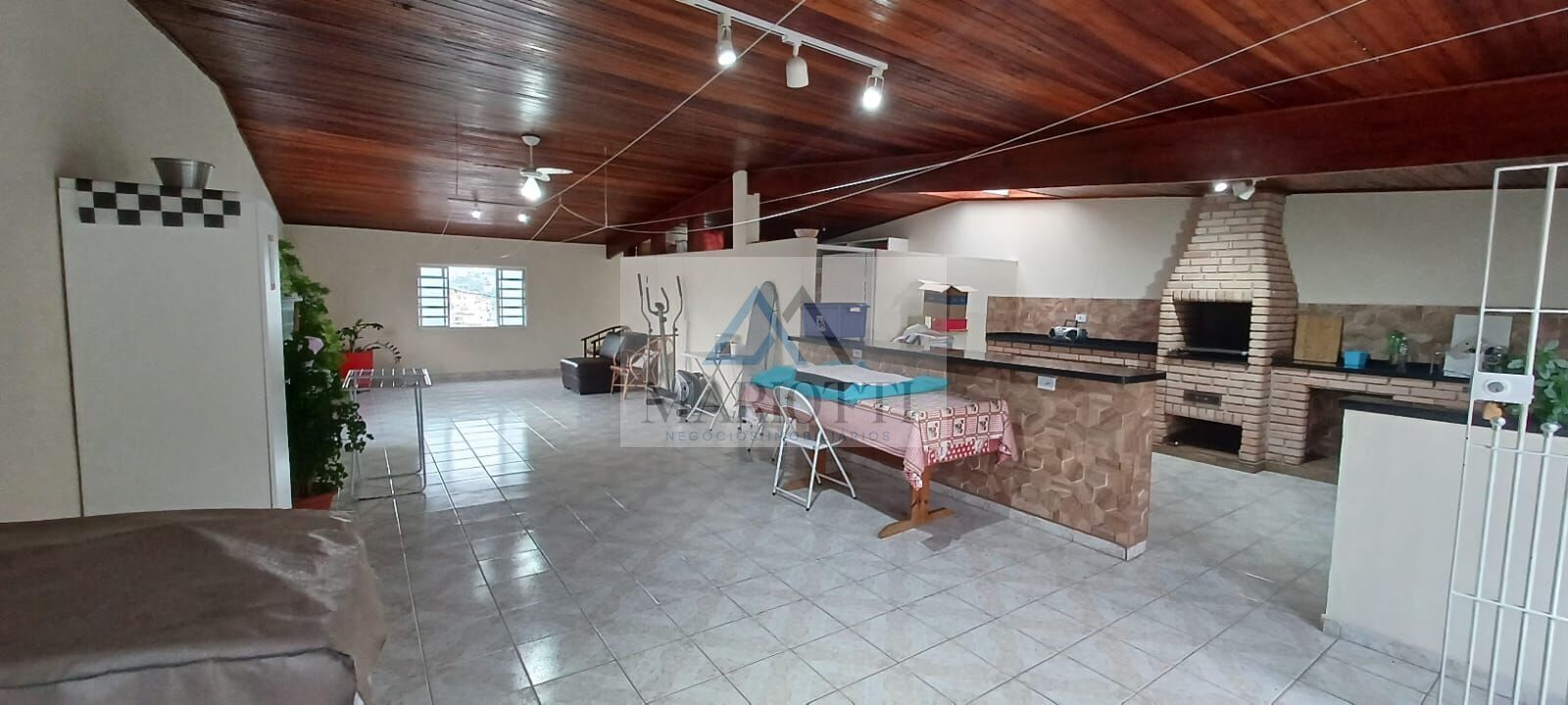 Casa, 3 quartos, 231 m² - Foto 4