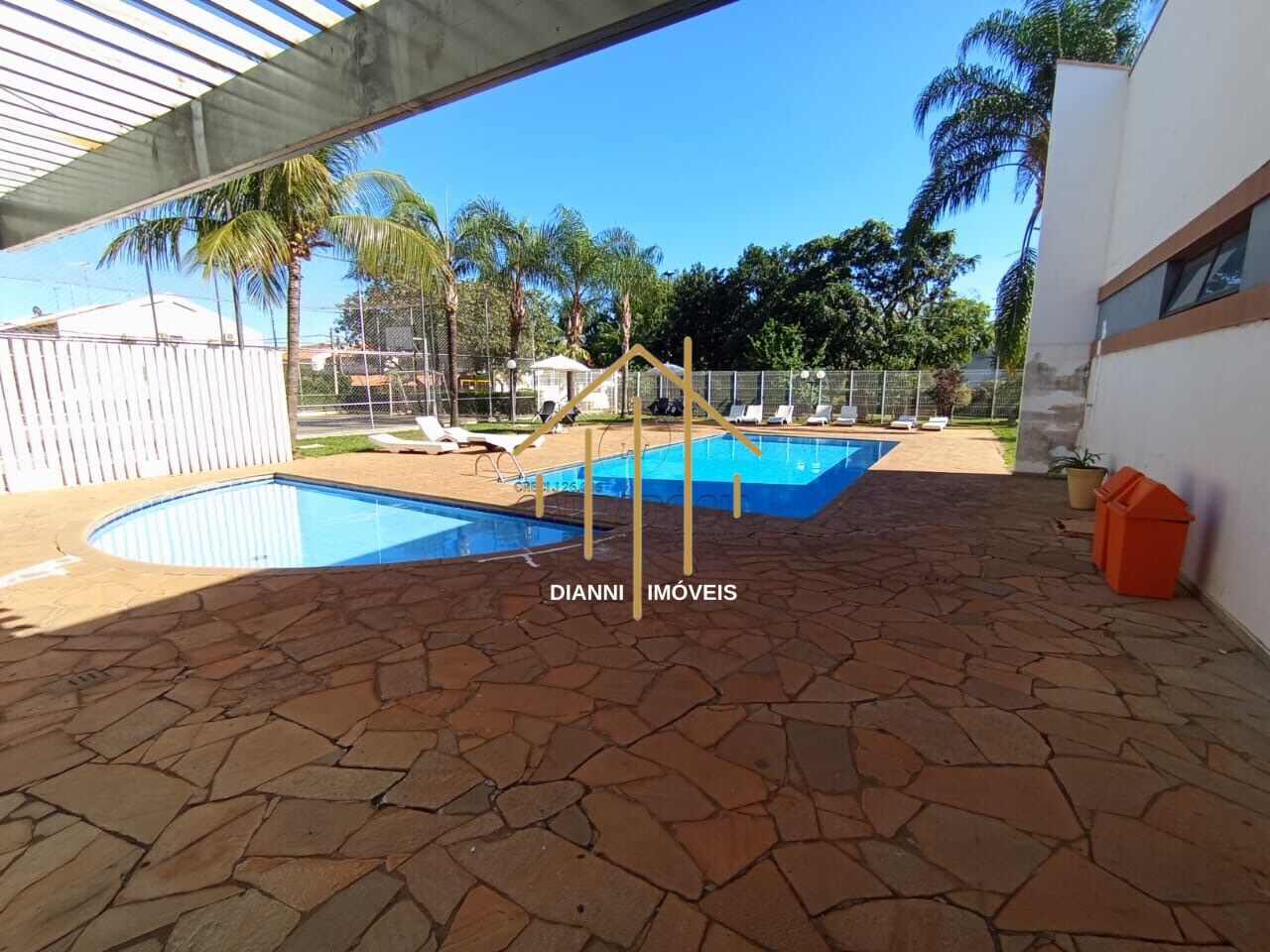 Casa de Condomínio com 4 quartos à venda, 130m² — foto 29 de 30