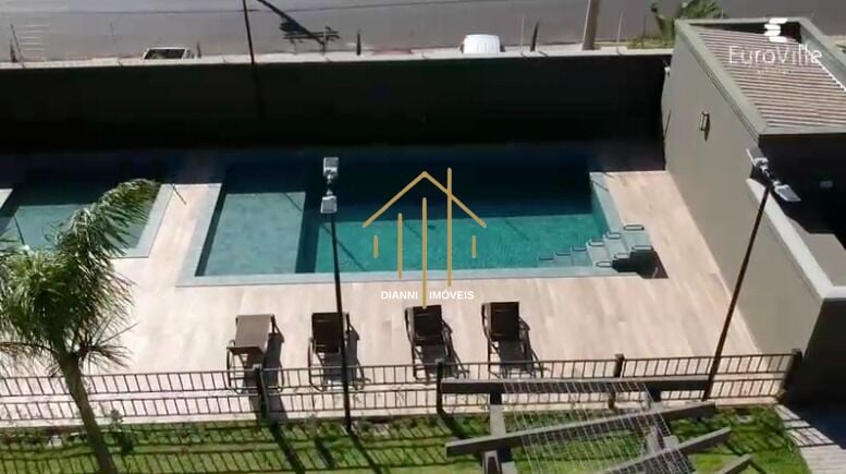 Casa de Condomínio com 3 quartos à venda, 173m² — foto 2 de 14