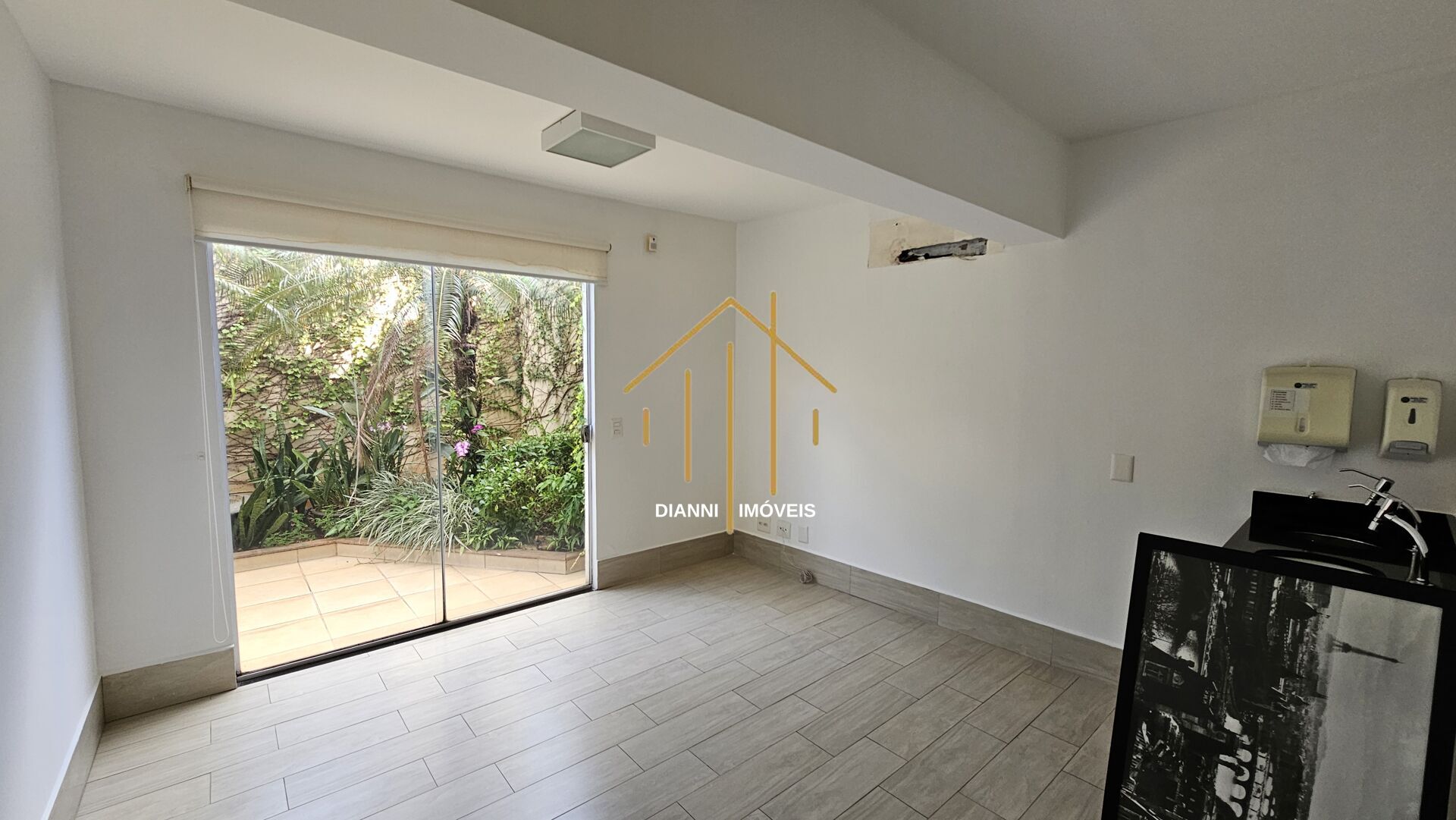 Conjunto Comercial / Sala à venda, 300m² — foto 7 de 21