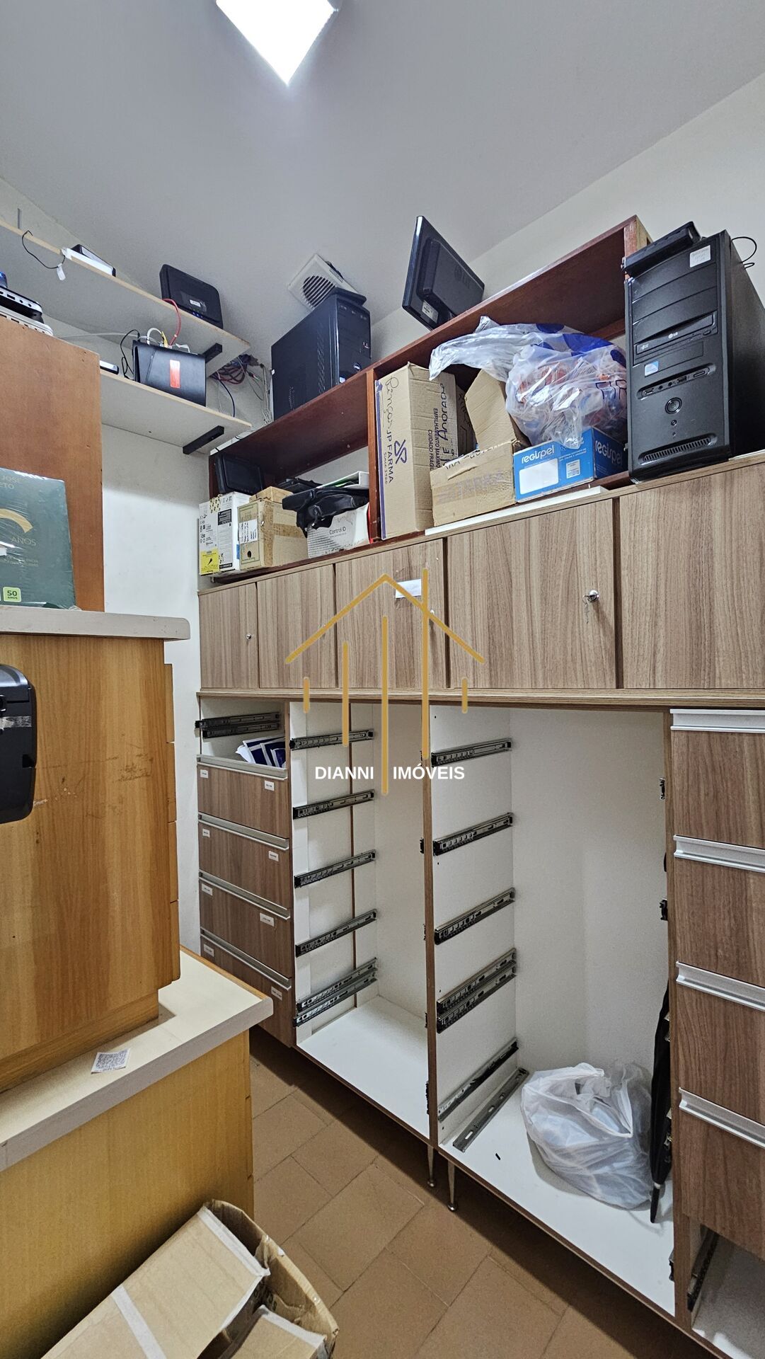 Conjunto Comercial / Sala à venda, 300m² — foto 20 de 21
