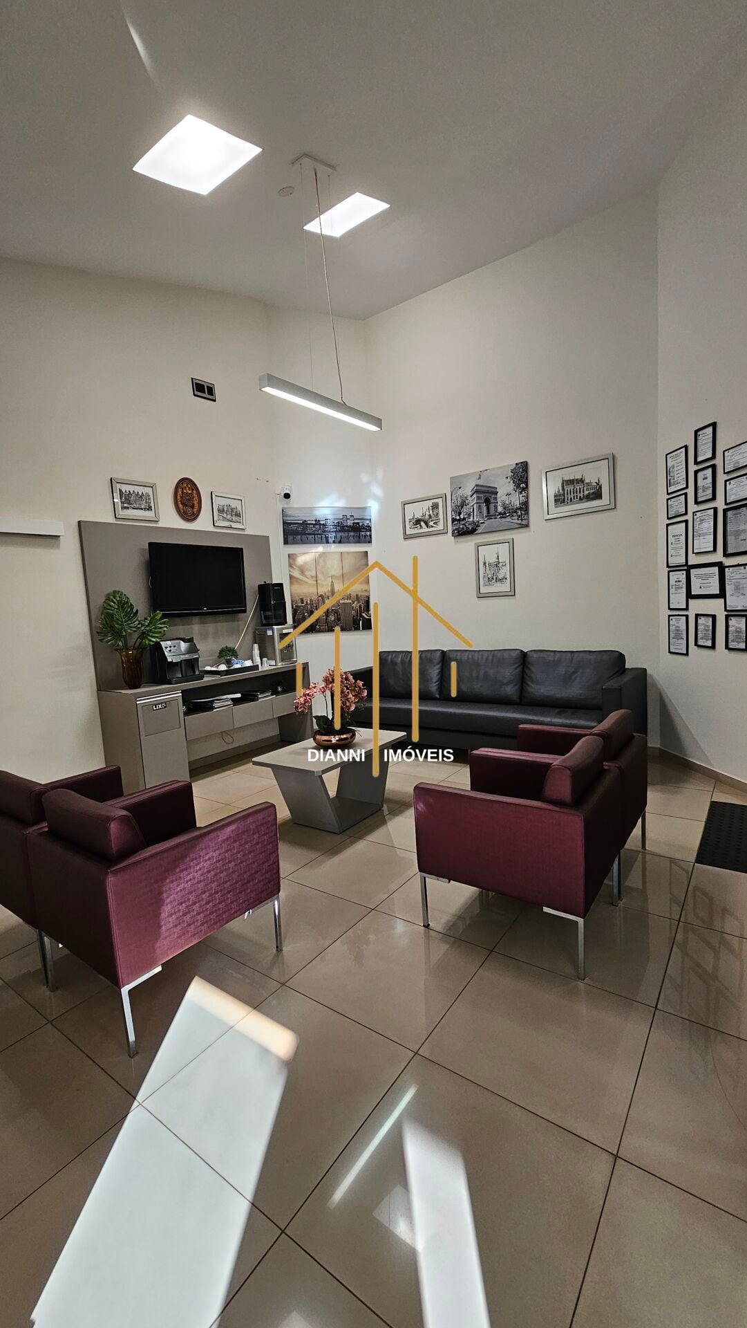 Conjunto Comercial / Sala à venda, 300m² — foto 2 de 21
