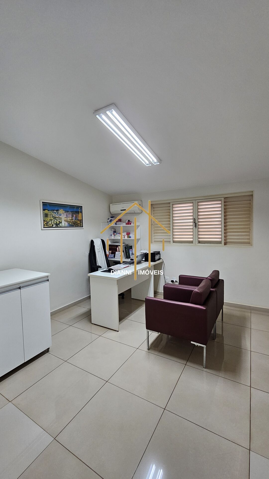 Conjunto Comercial / Sala à venda, 300m² — foto 16 de 21