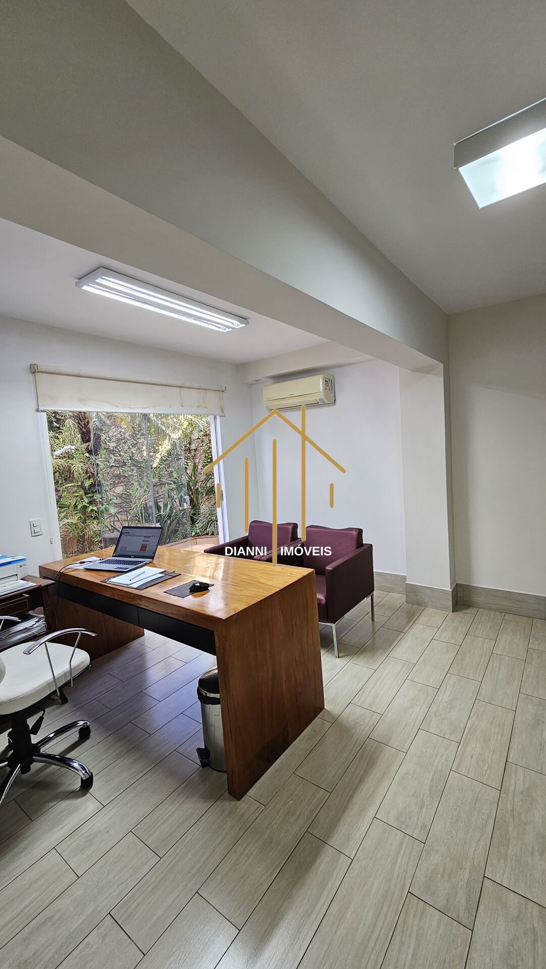Conjunto Comercial / Sala à venda, 300m² — foto 10 de 21