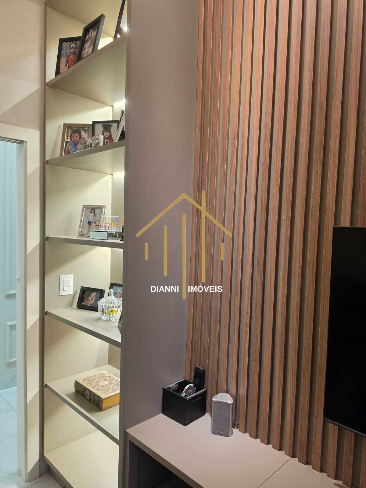 Casa de Condomínio com 3 quartos à venda, 220m² — foto 9 de 38