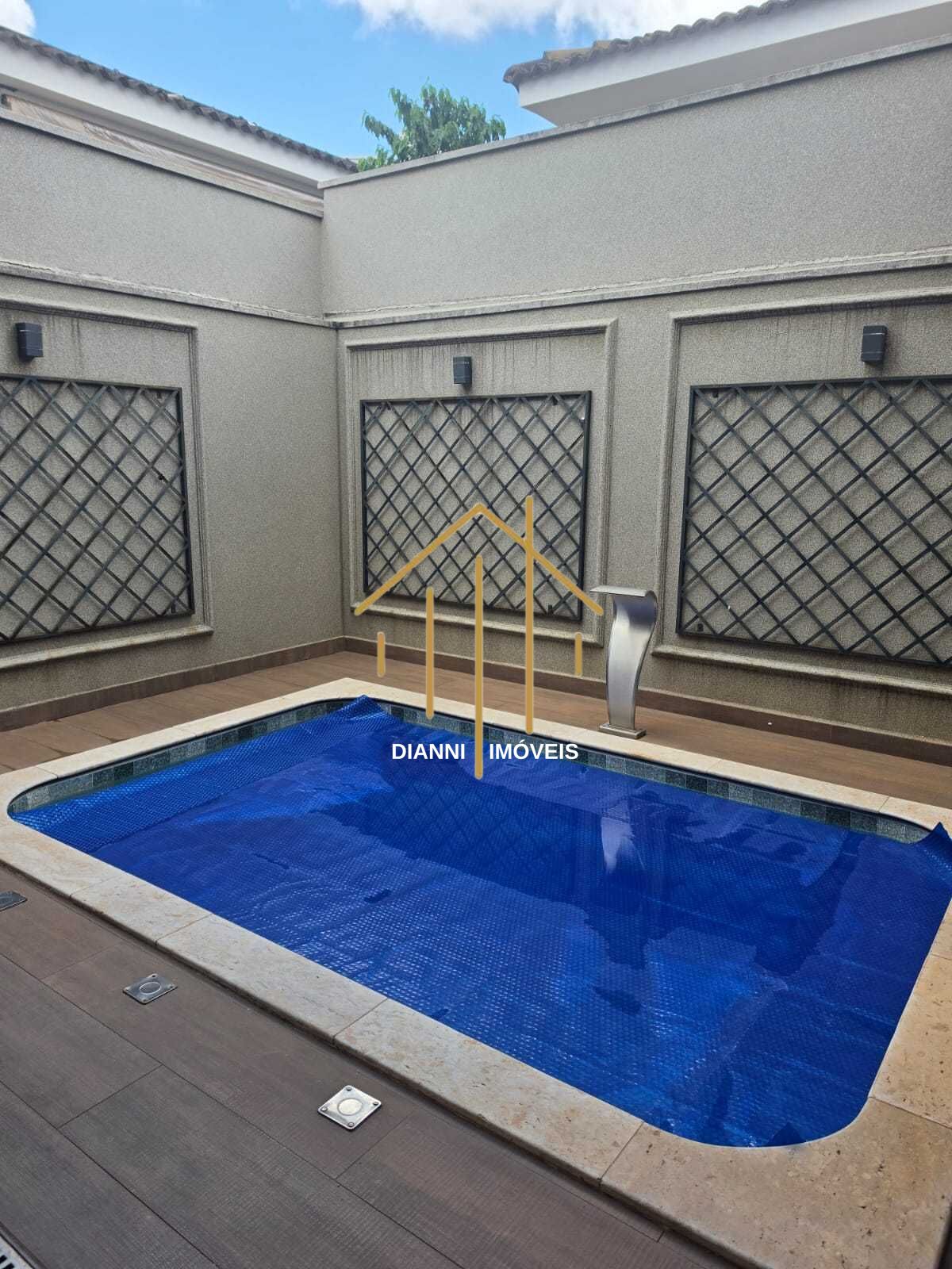 Casa de Condomínio com 3 quartos à venda, 220m² — foto 3 de 38