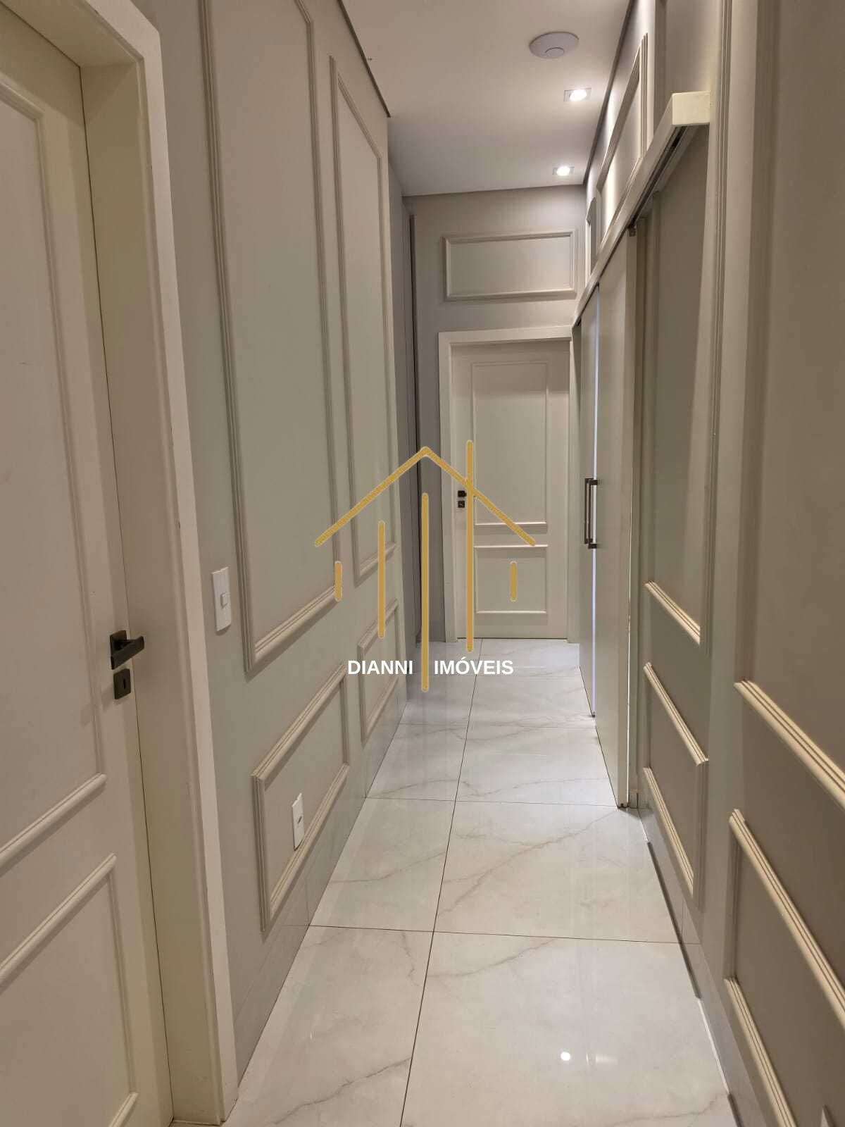 Casa de Condomínio com 3 quartos à venda, 220m² — foto 14 de 38