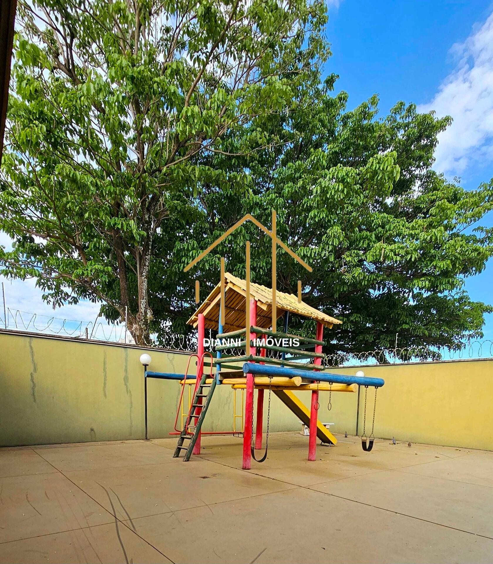 Casa de Condomínio com 3 quartos à venda, 175m² — foto 38 de 41