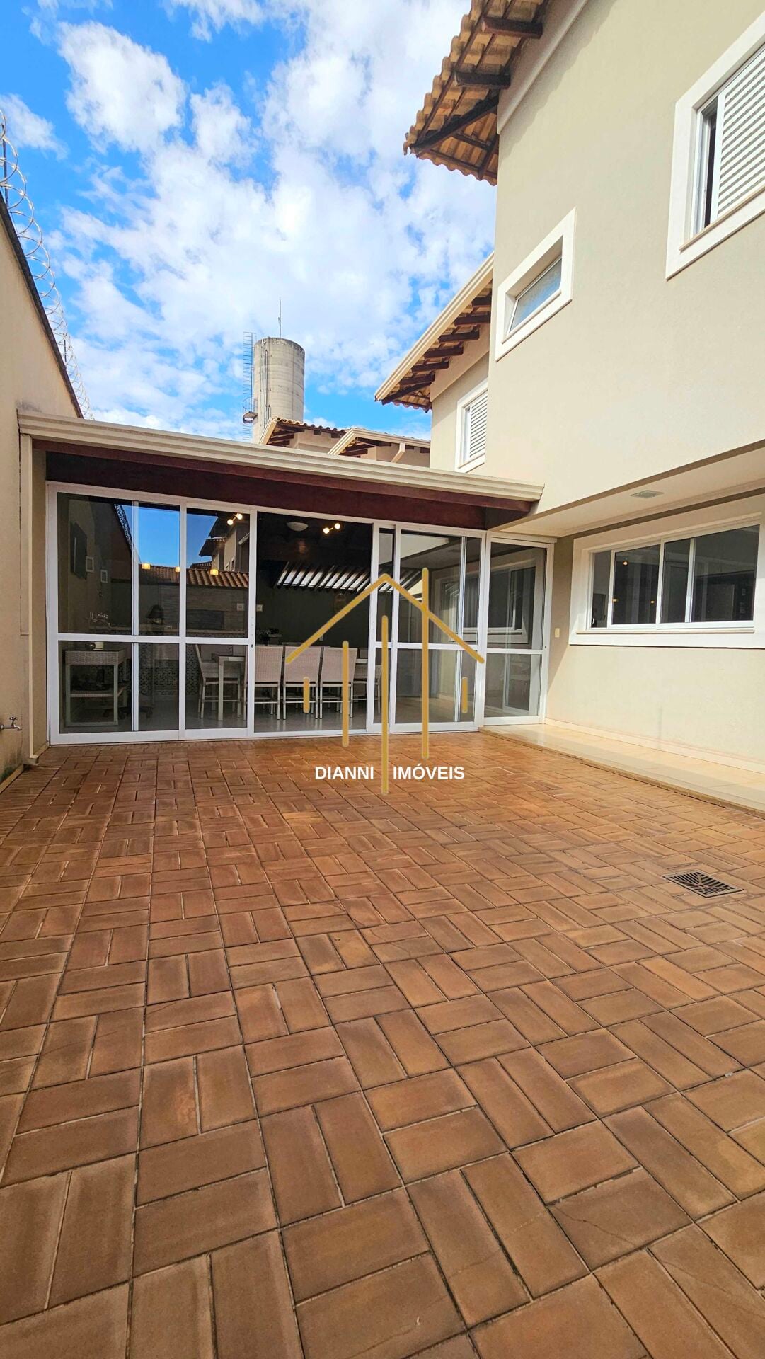 Casa de Condomínio com 3 quartos à venda, 175m² — foto 12 de 41
