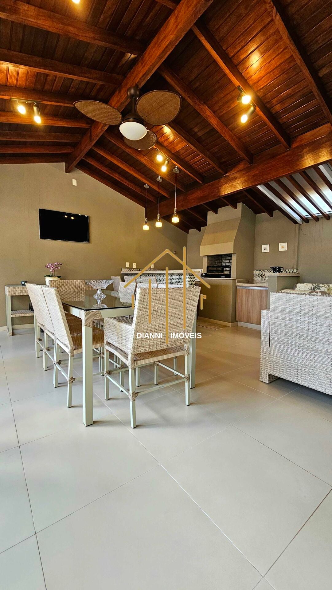 Casa de Condomínio com 3 quartos à venda, 175m² — foto 4 de 41