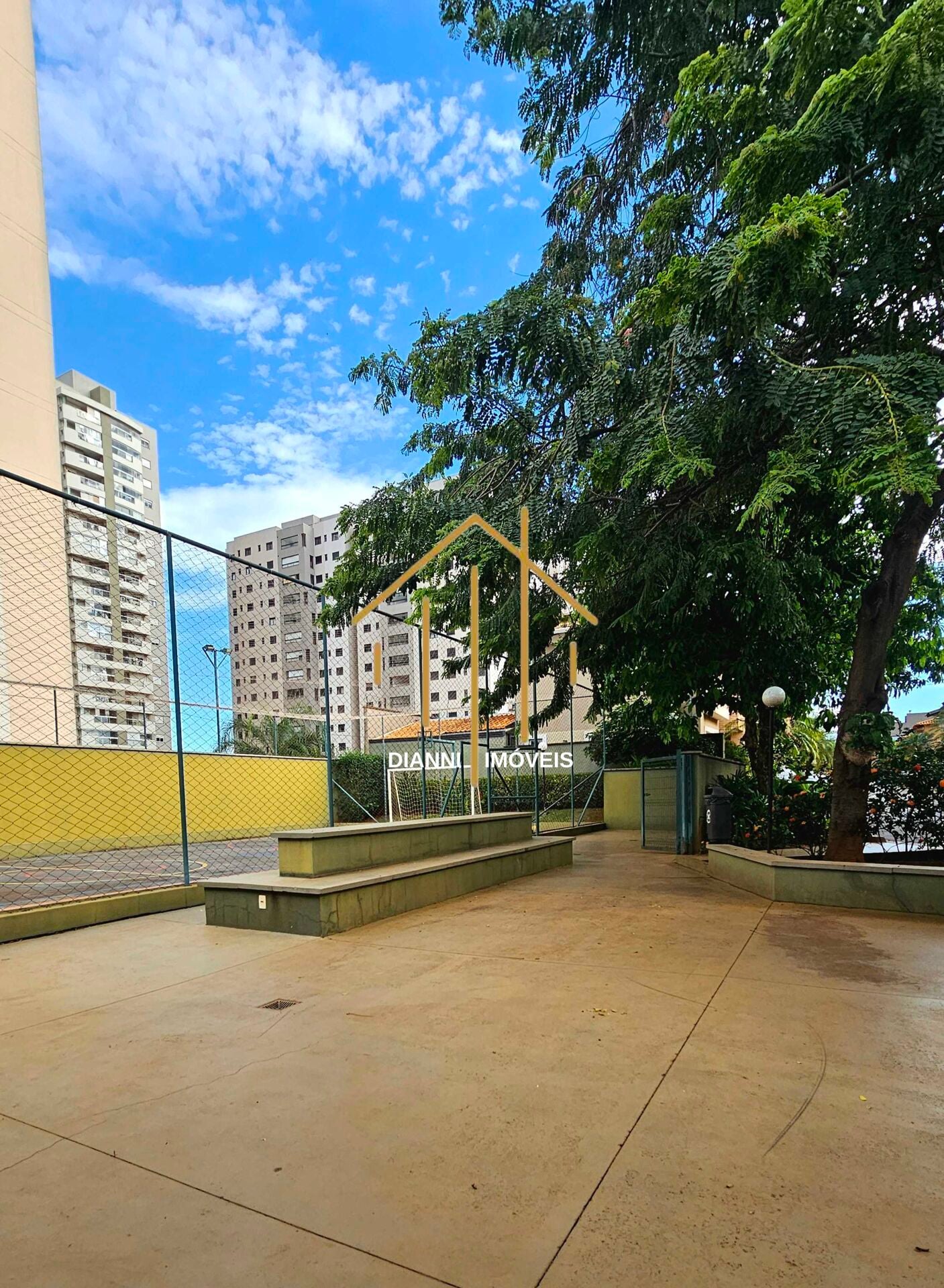 Casa de Condomínio com 3 quartos à venda, 175m² — foto 40 de 41