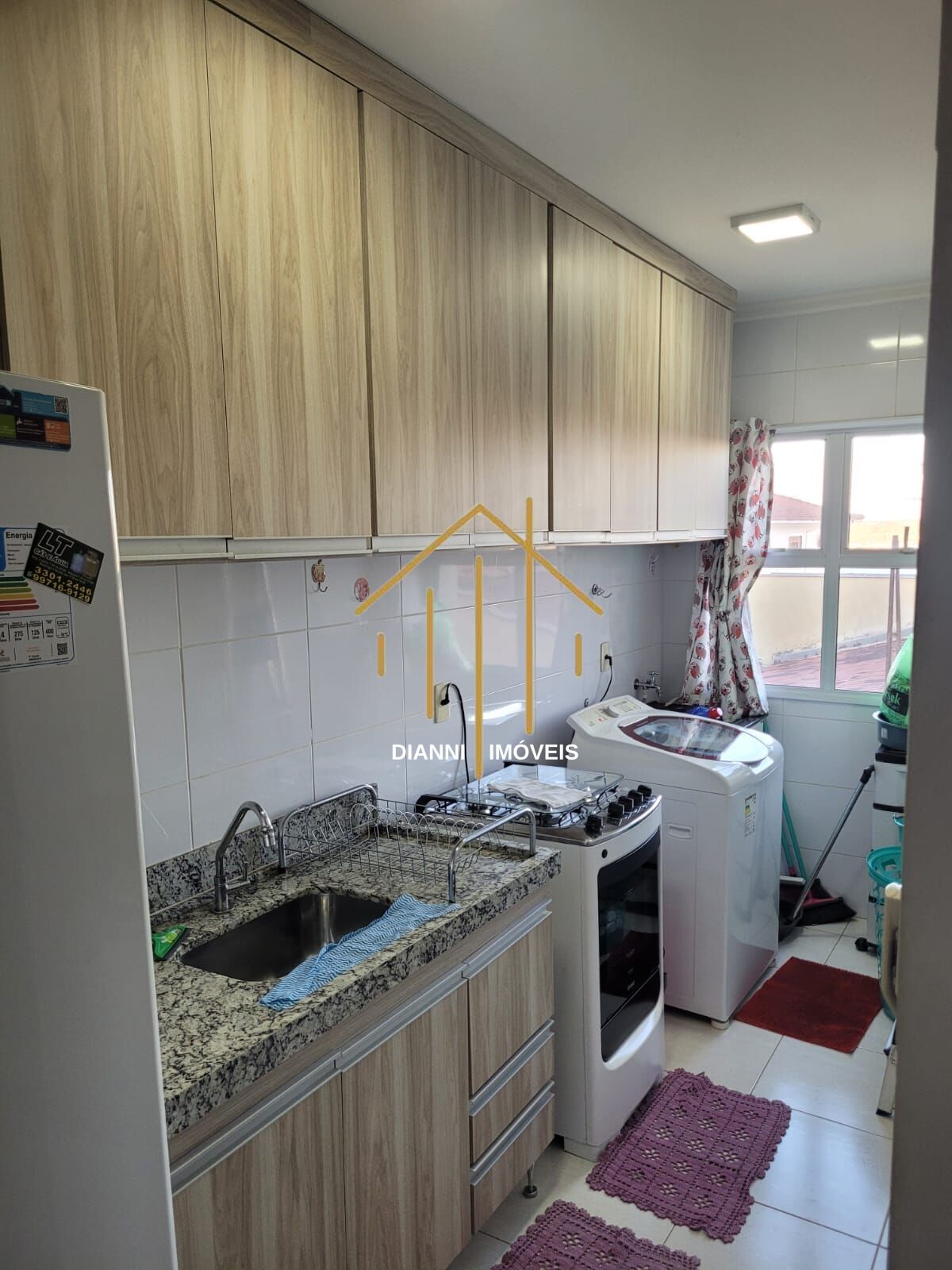 Apartamento com 2 quartos à venda, 65m² — foto 1 de 6