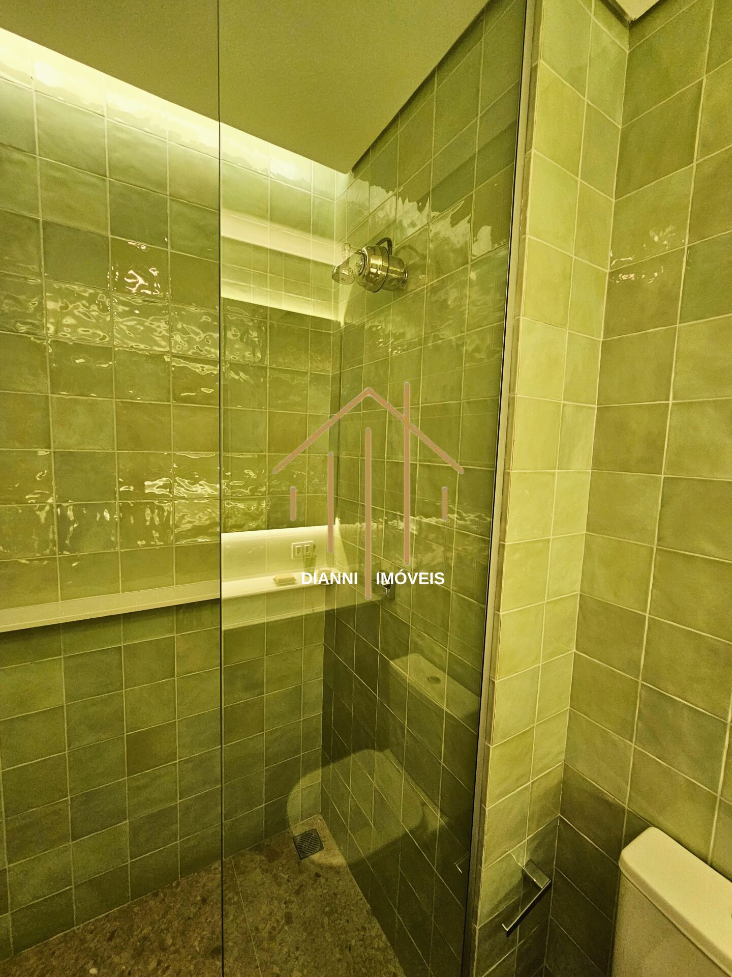 Apartamento com 2 quartos à venda, 70m² — foto 6 de 15