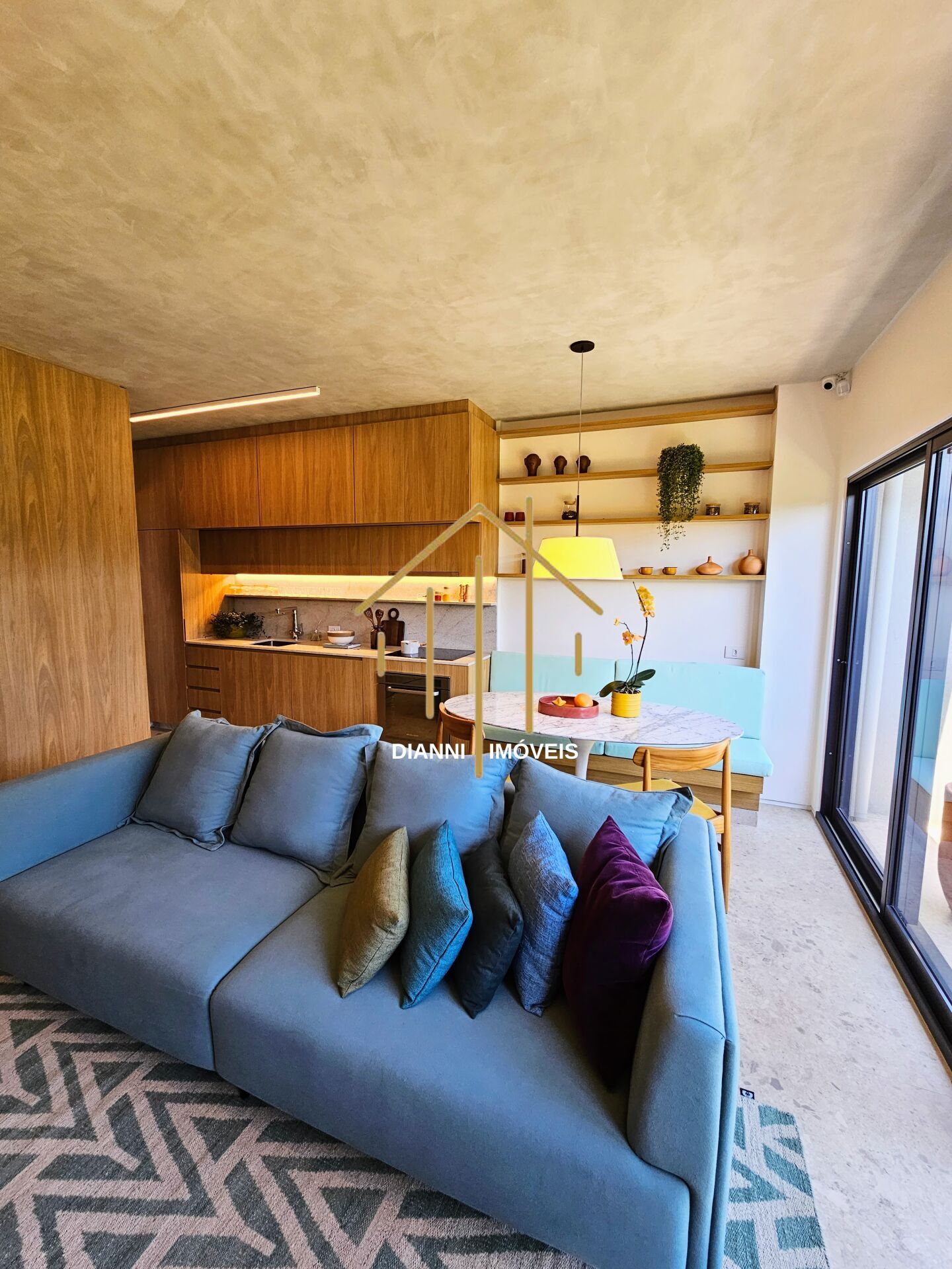 Apartamento com 2 quartos à venda, 70m² — foto 4 de 15