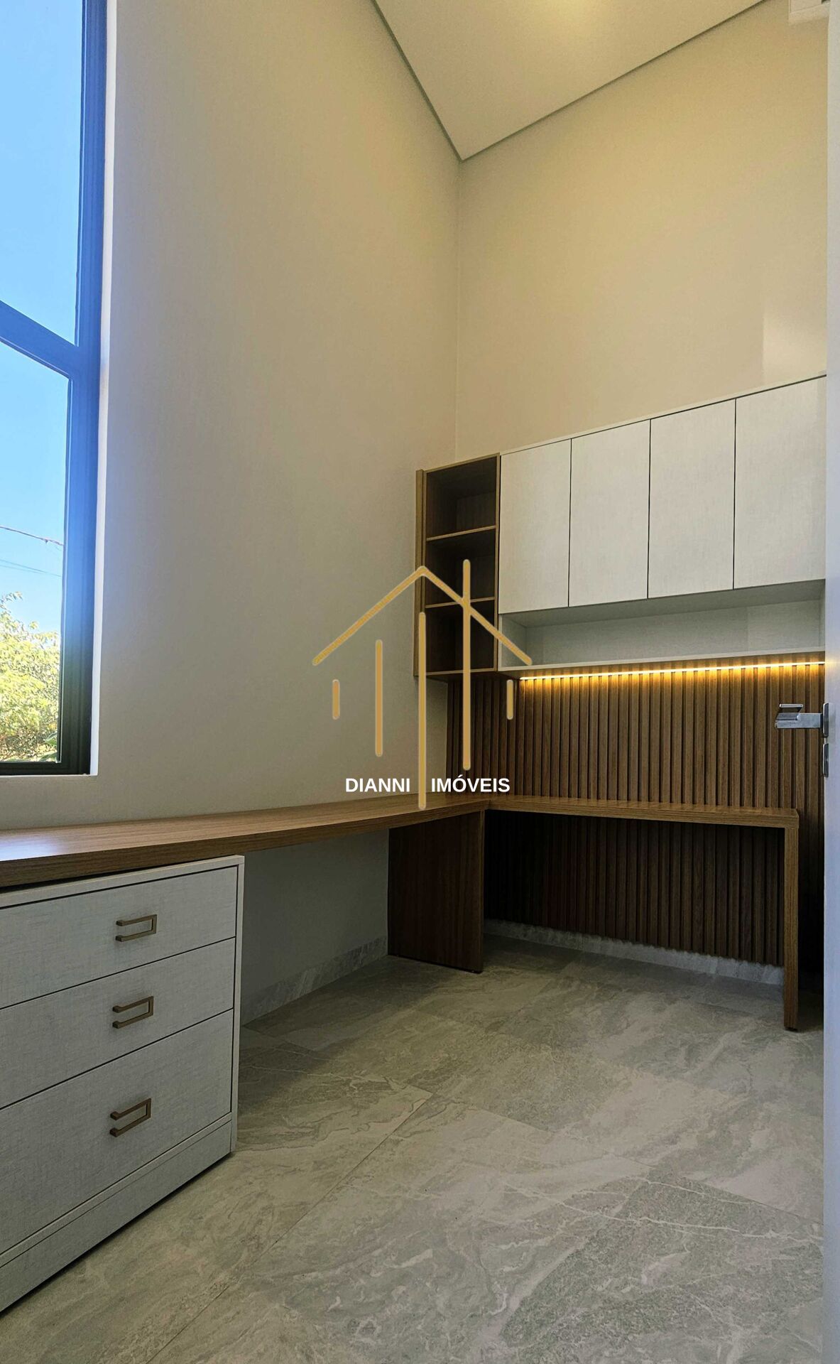 Casa de Condomínio com 3 quartos à venda, 190m² — foto 7 de 29