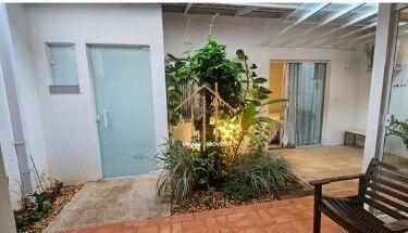 Casa de Condomínio com 4 quartos à venda, 130m² — foto 3 de 30