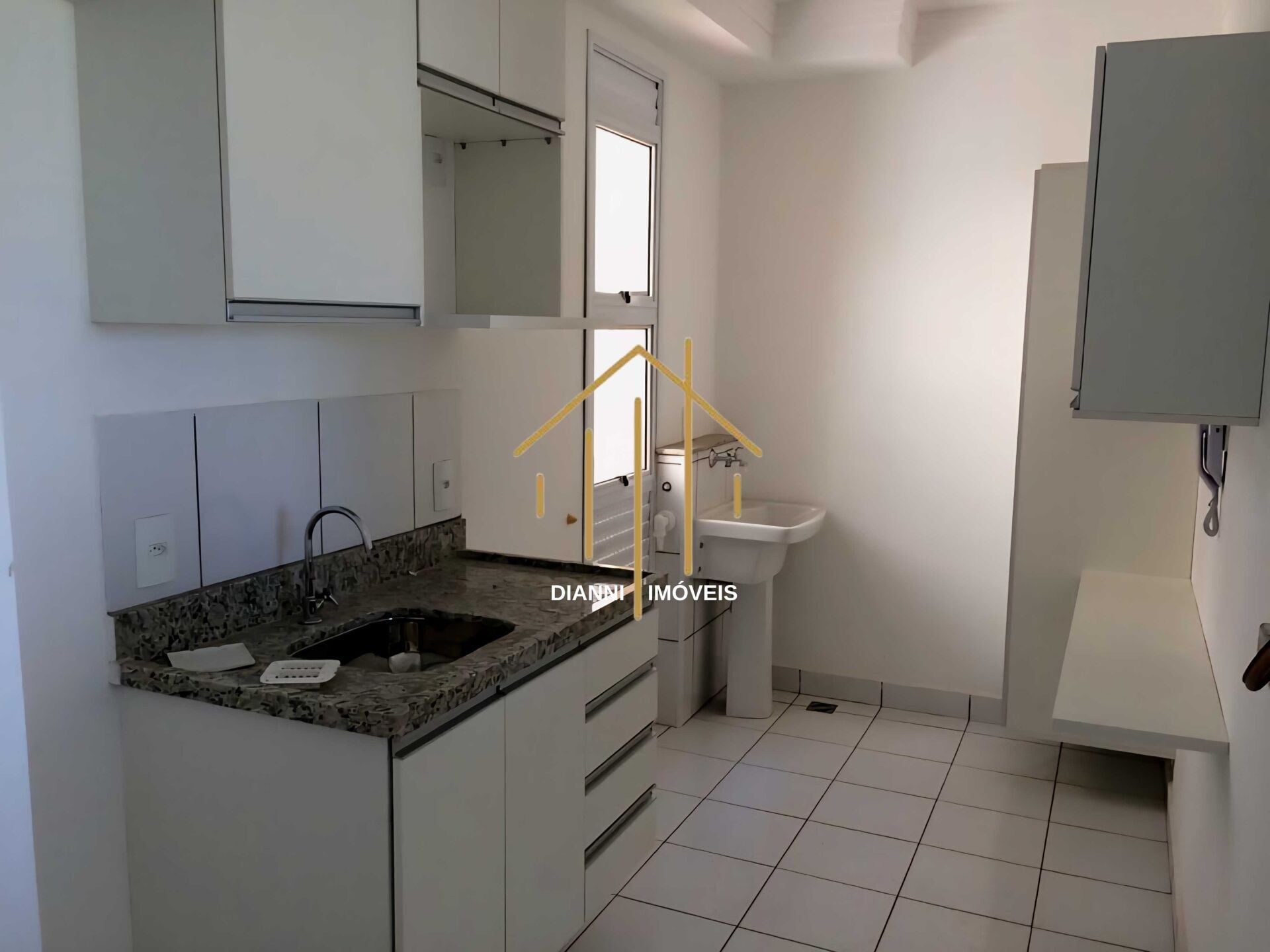 Apartamento com 2 quartos à venda, 64m² — foto 3 de 14